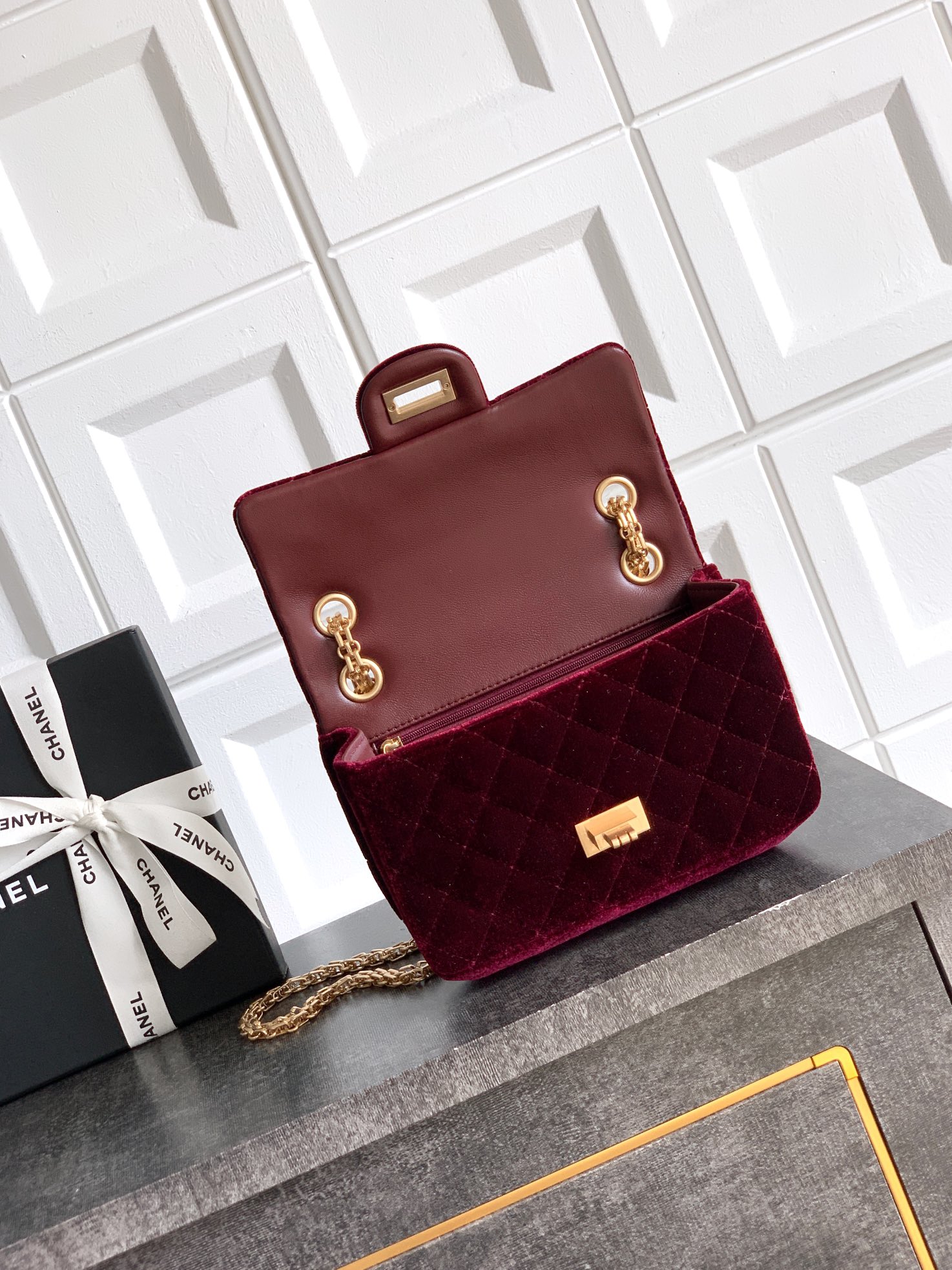 Chanel Female Basic Bag Black 20cm-m-l