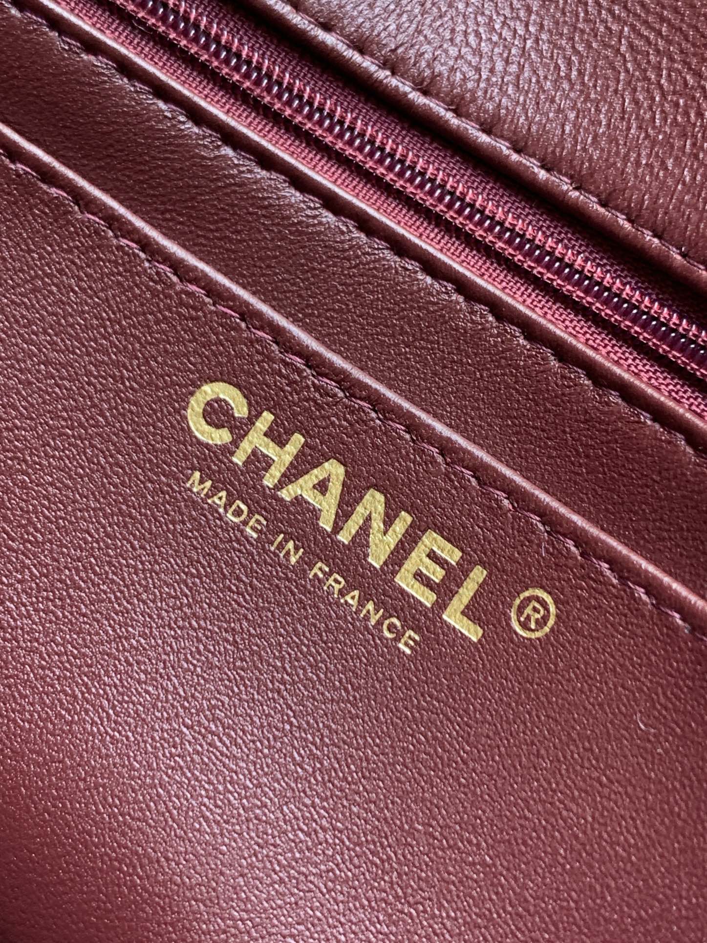 Chanel Female Basic Bag Black 20cm-m-l