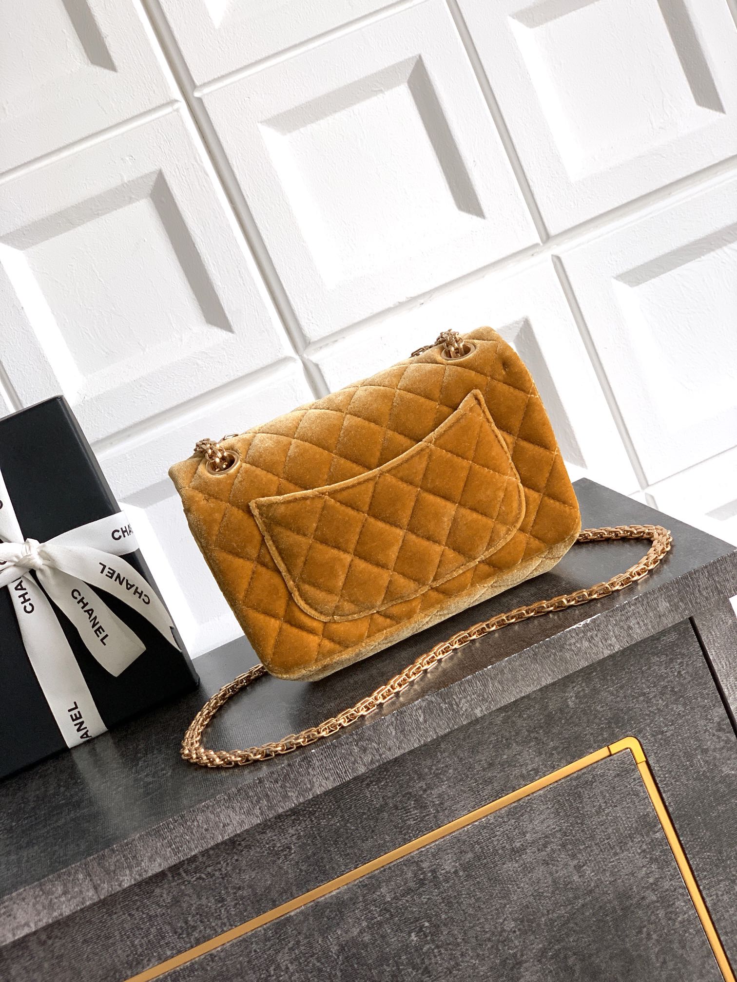 Chanel Female Basic Bag Black 20cm-m-l