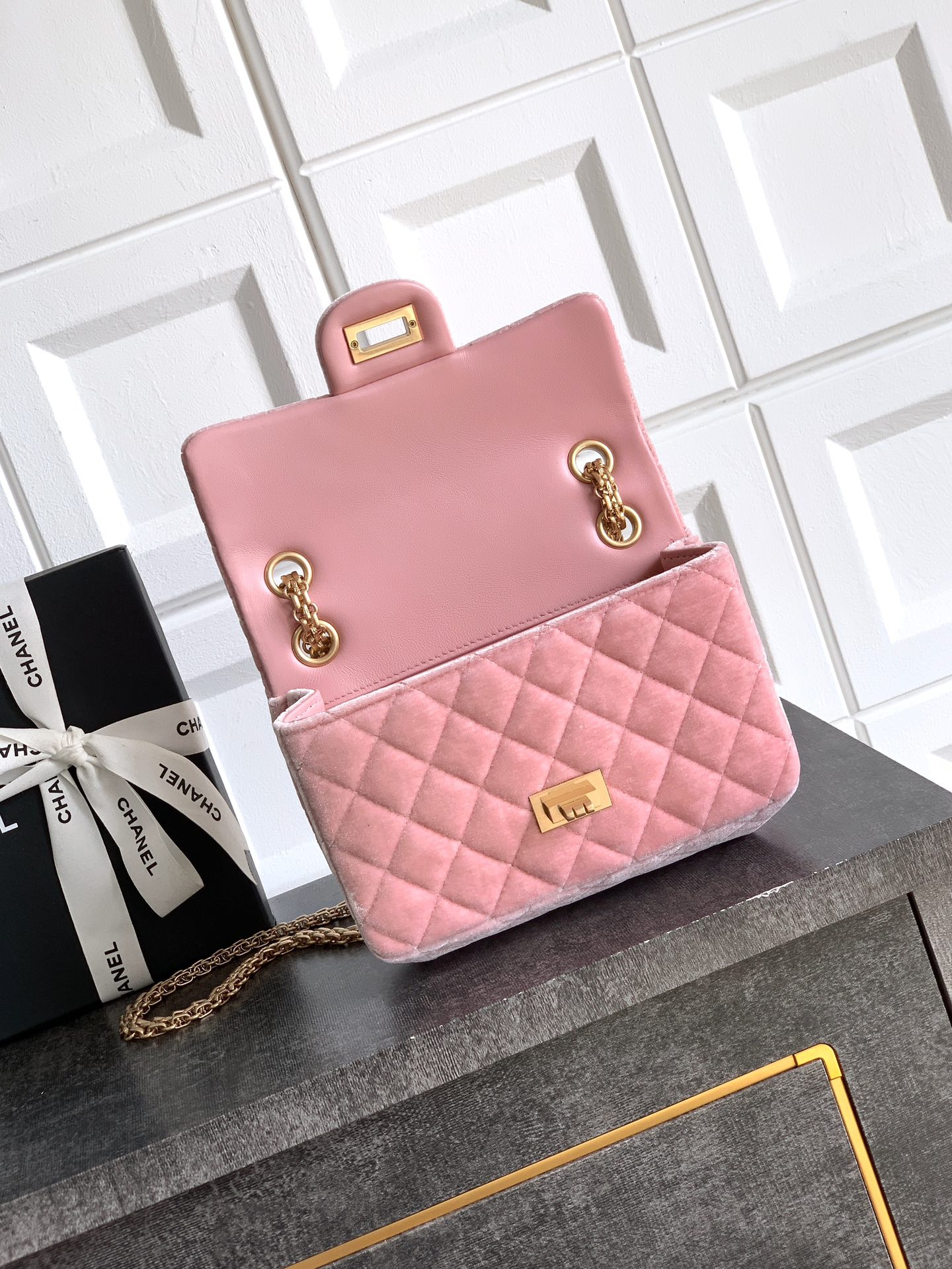 Chanel Female Basic Bag Black 20cm-m-l