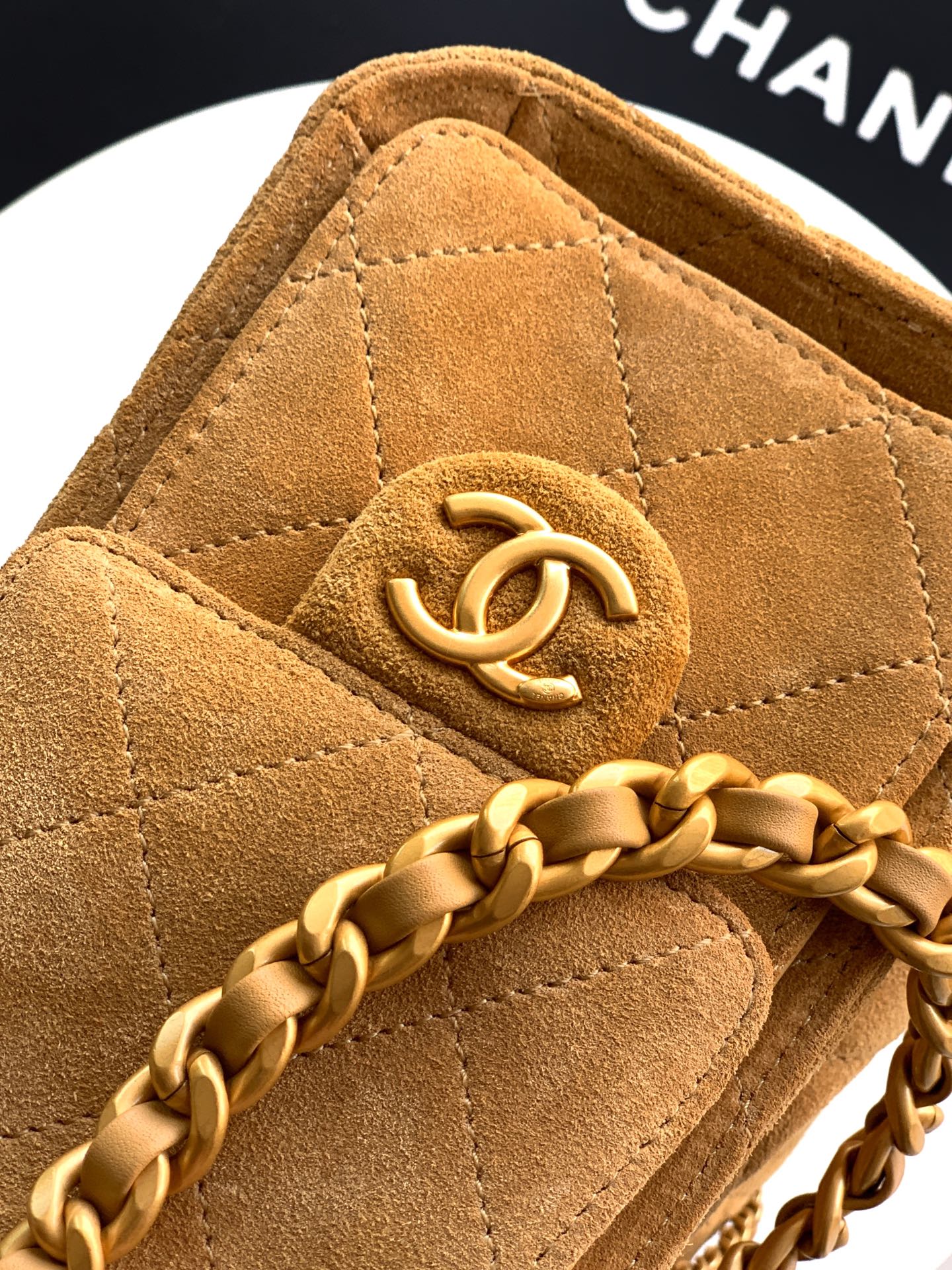 Chanel Bucket Bag 14cm-m-l