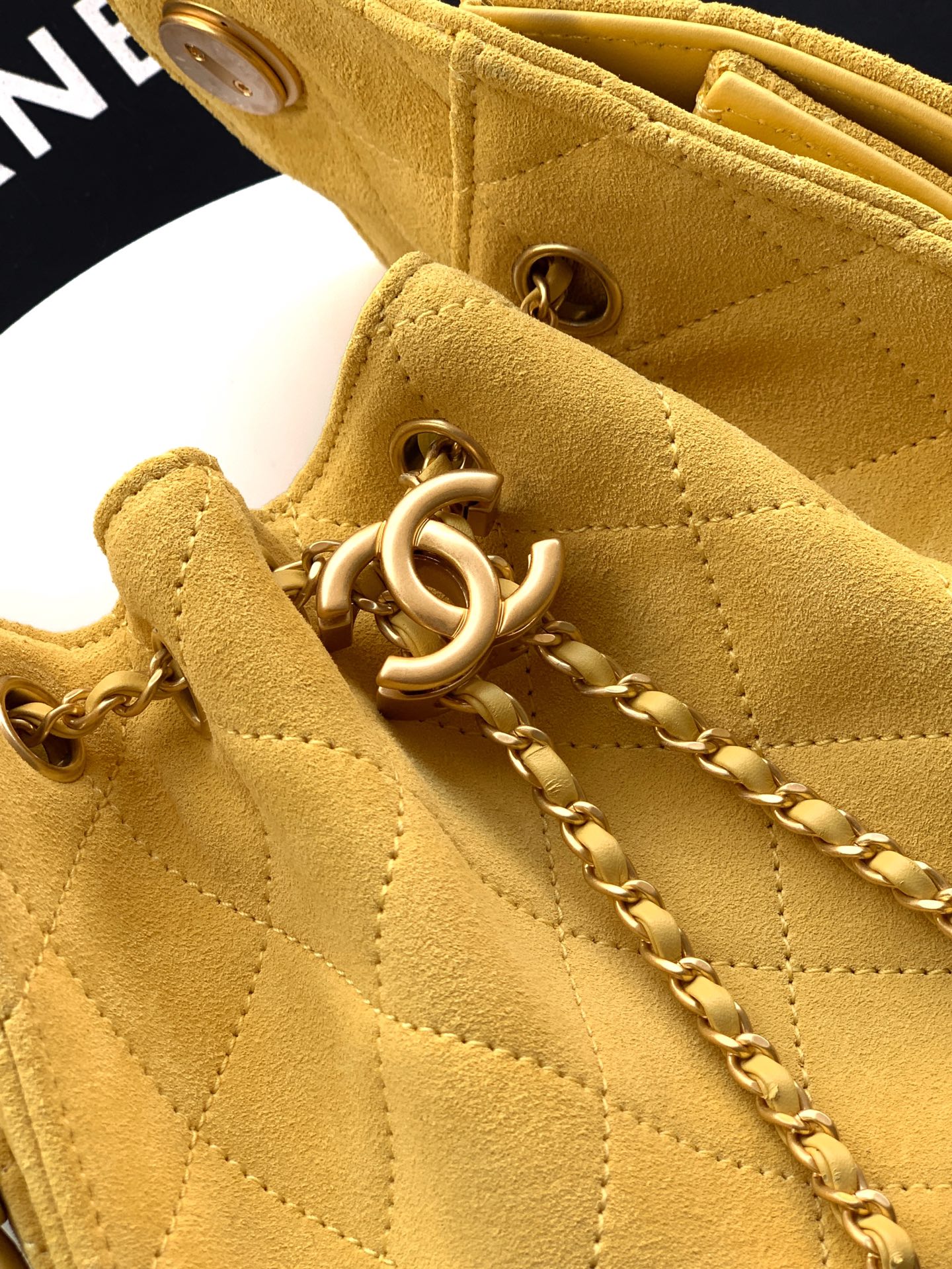 Chanel Bucket Bag 14cm-m-l