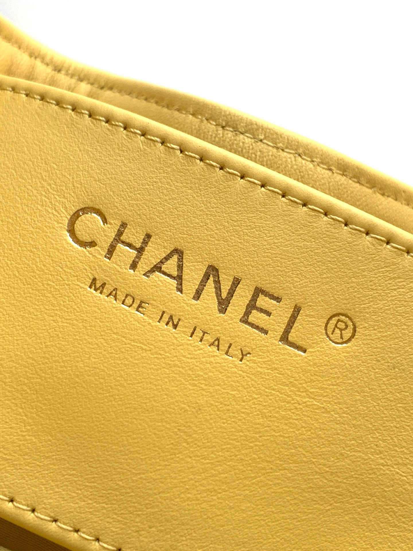 Chanel Bucket Bag 14cm-m-l