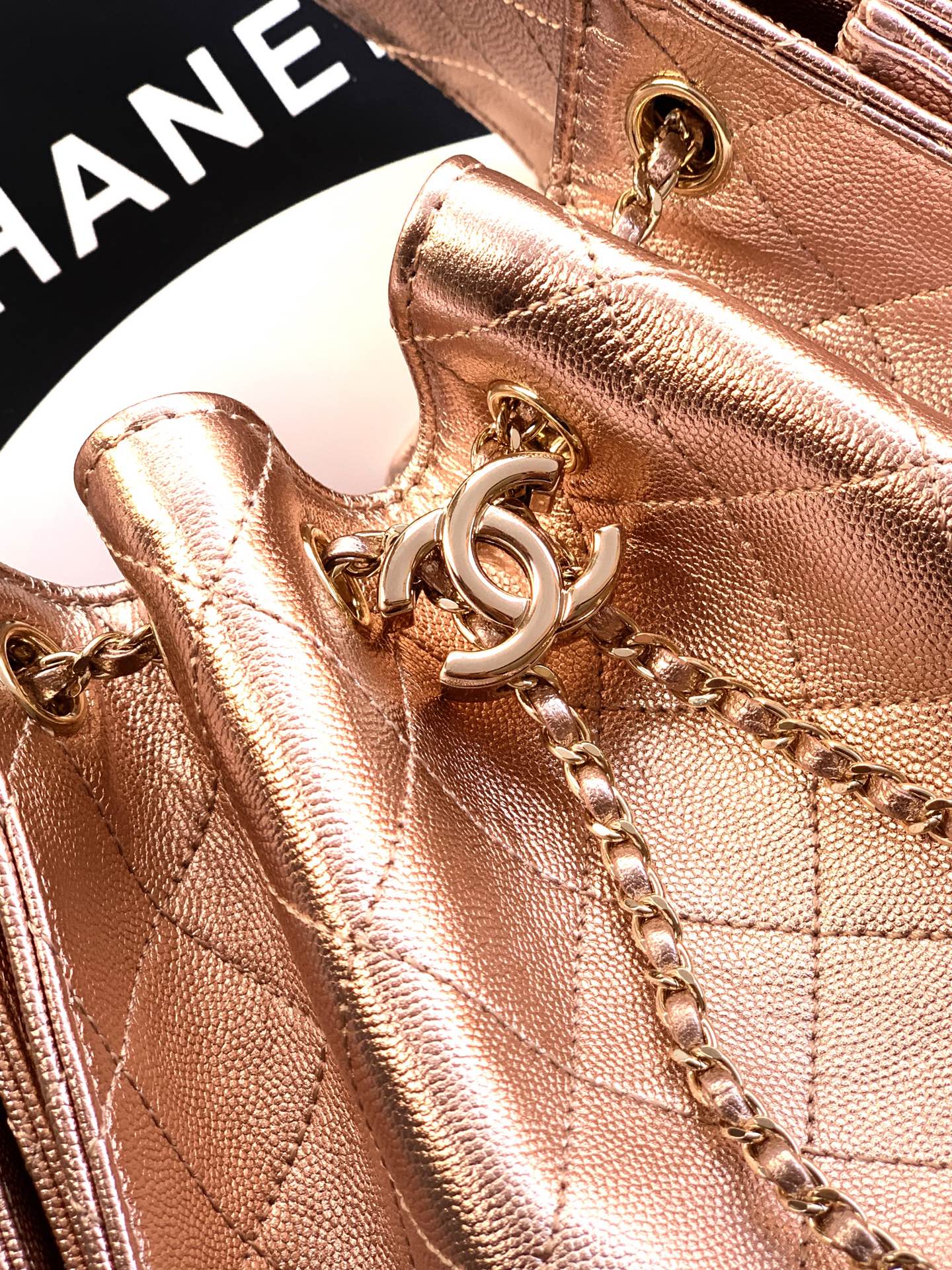 Chanel Bucket Bag Gold 14cm-m-l
