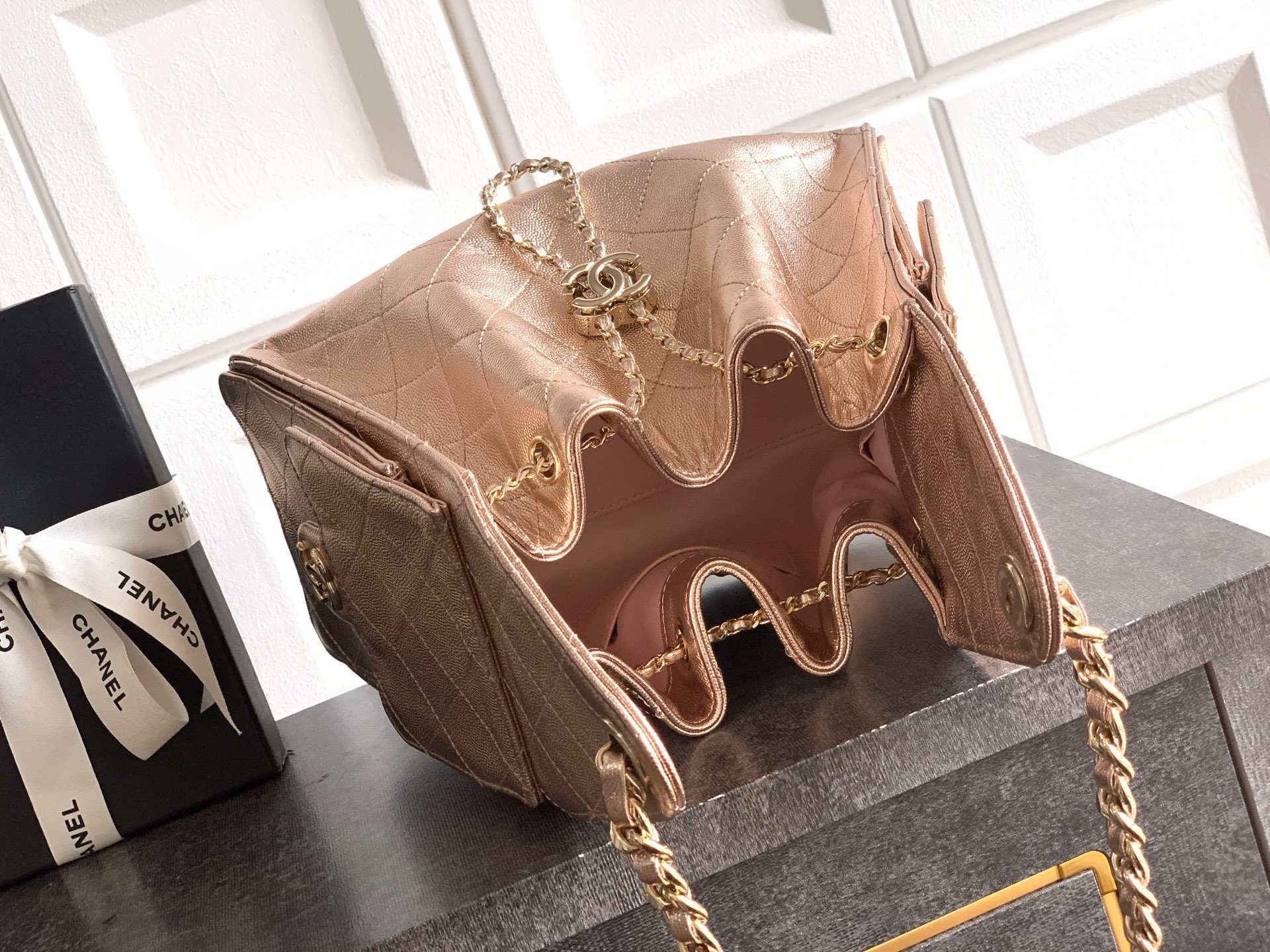 Chanel Bucket Bag Gold 14cm-m-l