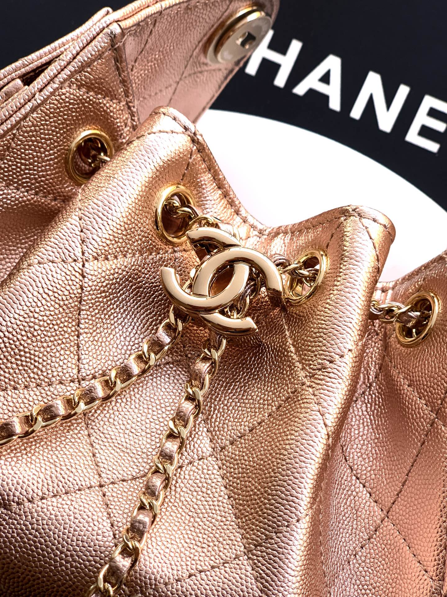 Chanel Bucket Bag Gold 14cm-m-l