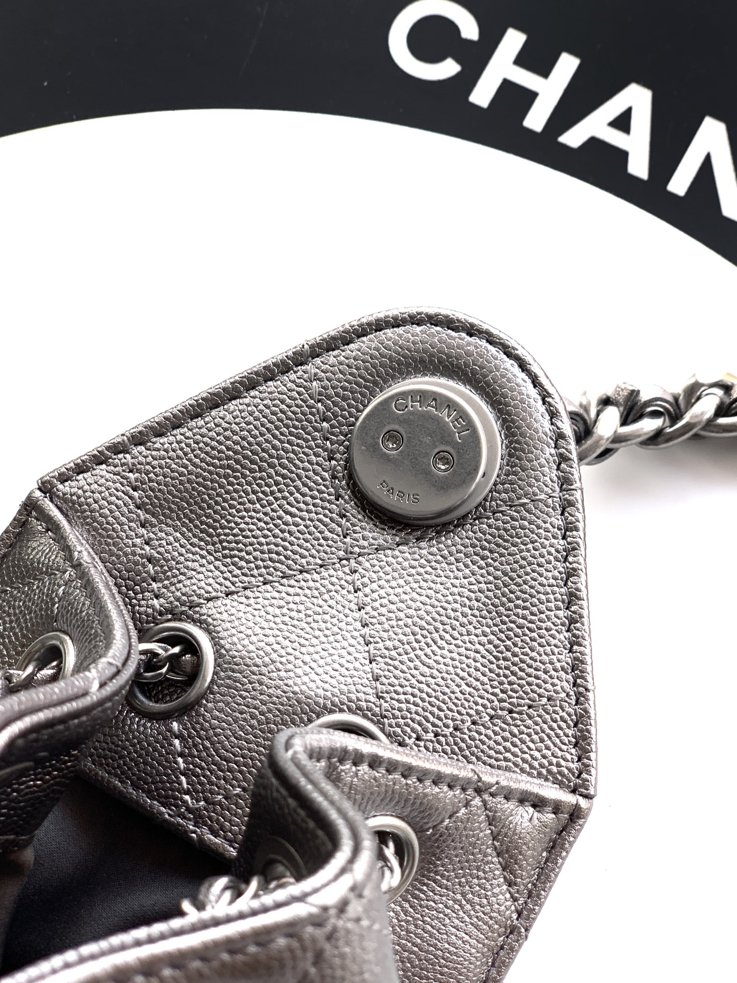 Chanel Bucket Bag 14cm-m-l