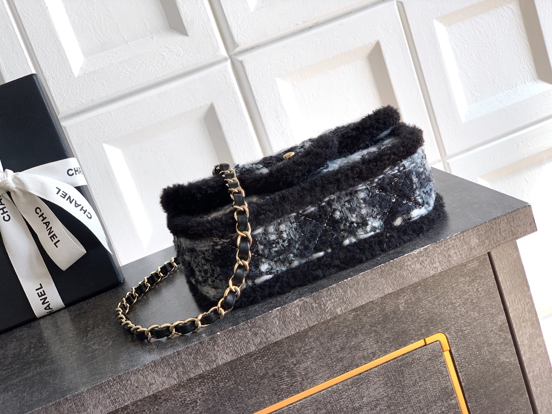 Chanel Female Basic Bag White 20cm-26cm-m-l