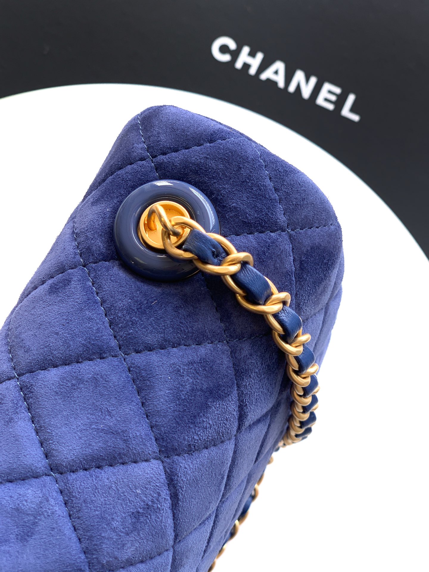 Chanel Female Basic Bag Cow Leather Blue M-l