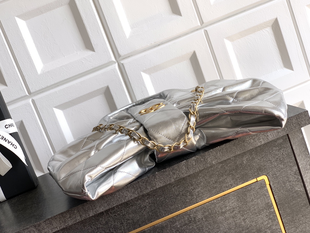 Chanel Female Basic Bag Sheepskin Black Waterproof L