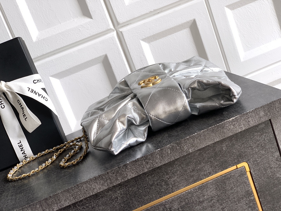 Chanel Female Basic Bag Sheepskin Black Waterproof M-l