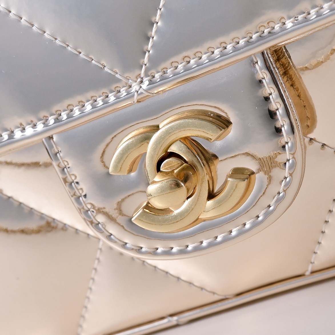 Chanel Clutch Bag Sheepskin M