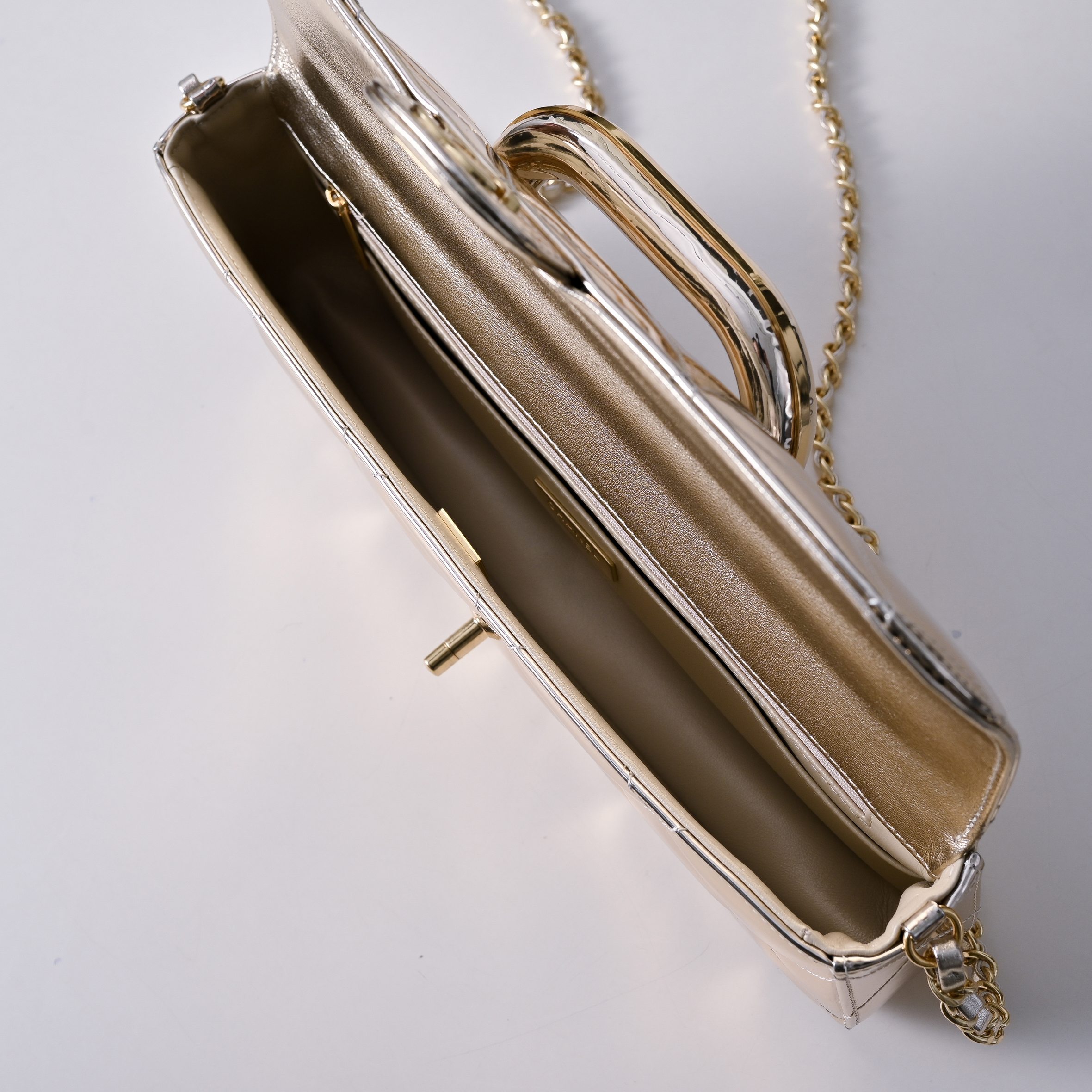 Chanel Clutch Bag Sheepskin M