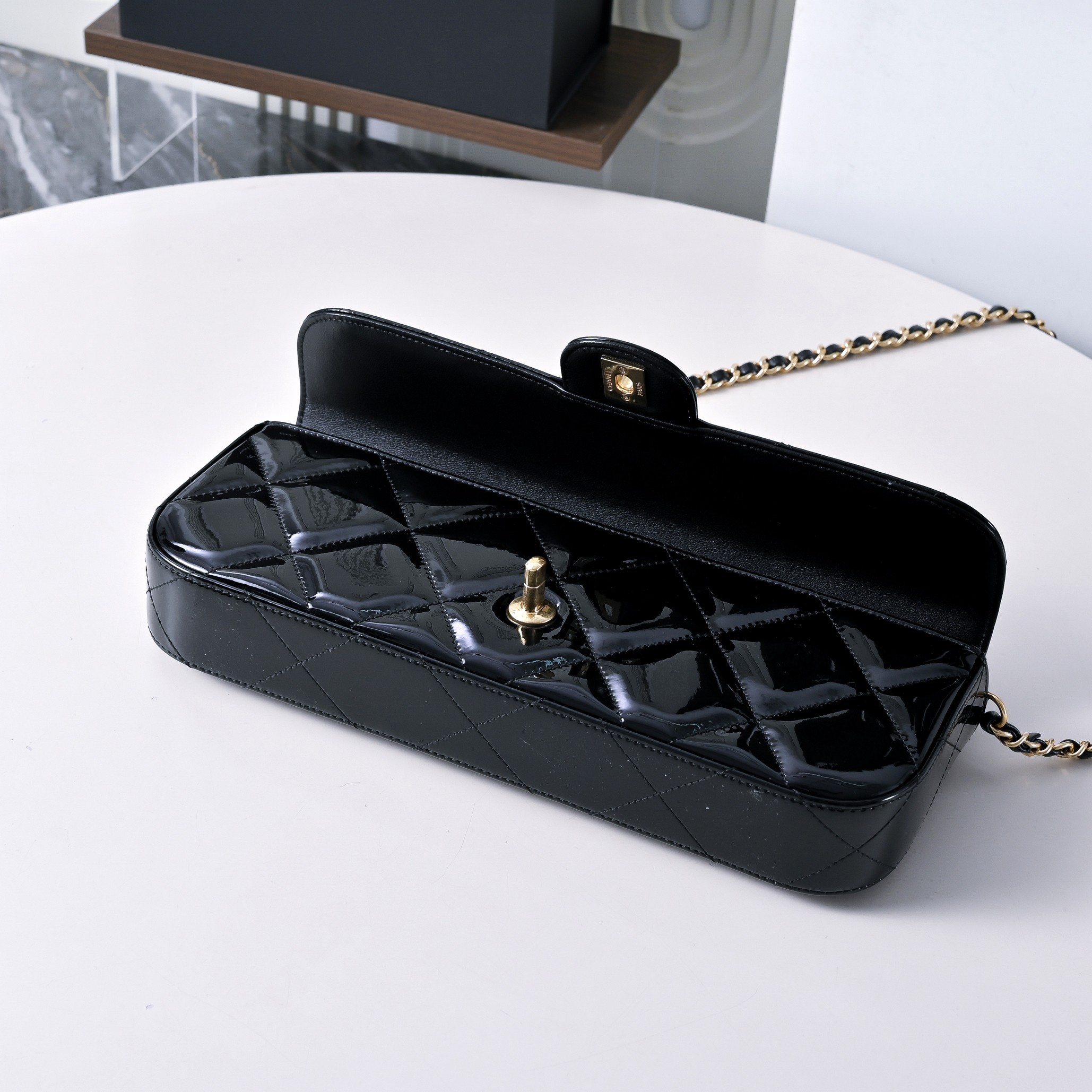 Chanel Clutch Bag Sheepskin M