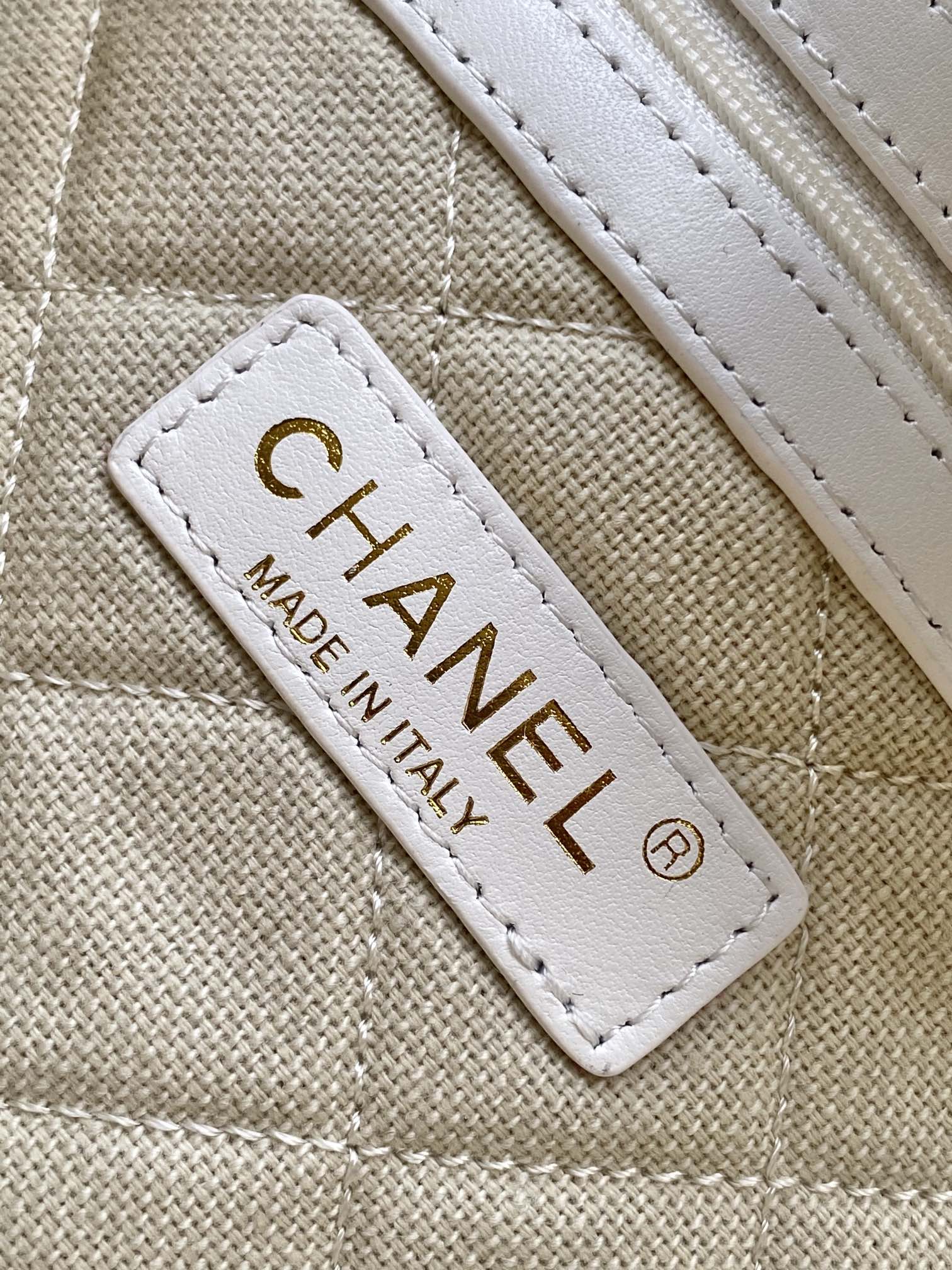 Basic Bag Beige M-s