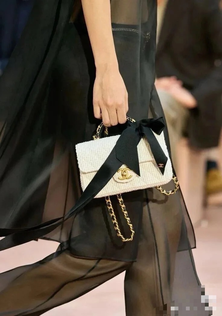 Chanel Clutch Bag Black 20cm-m-l