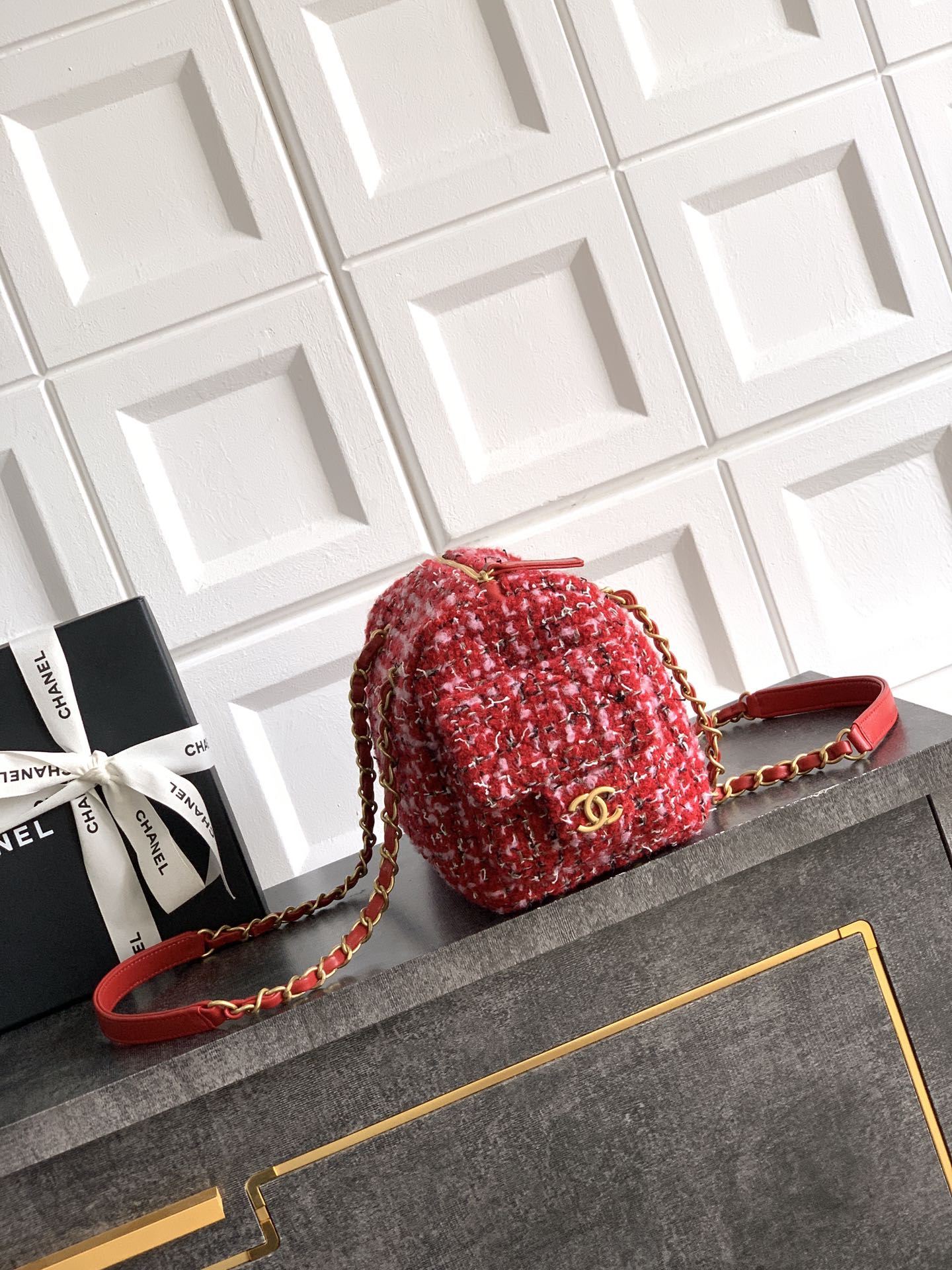 Chanel Basic Bag Cow Leather 24cm-l