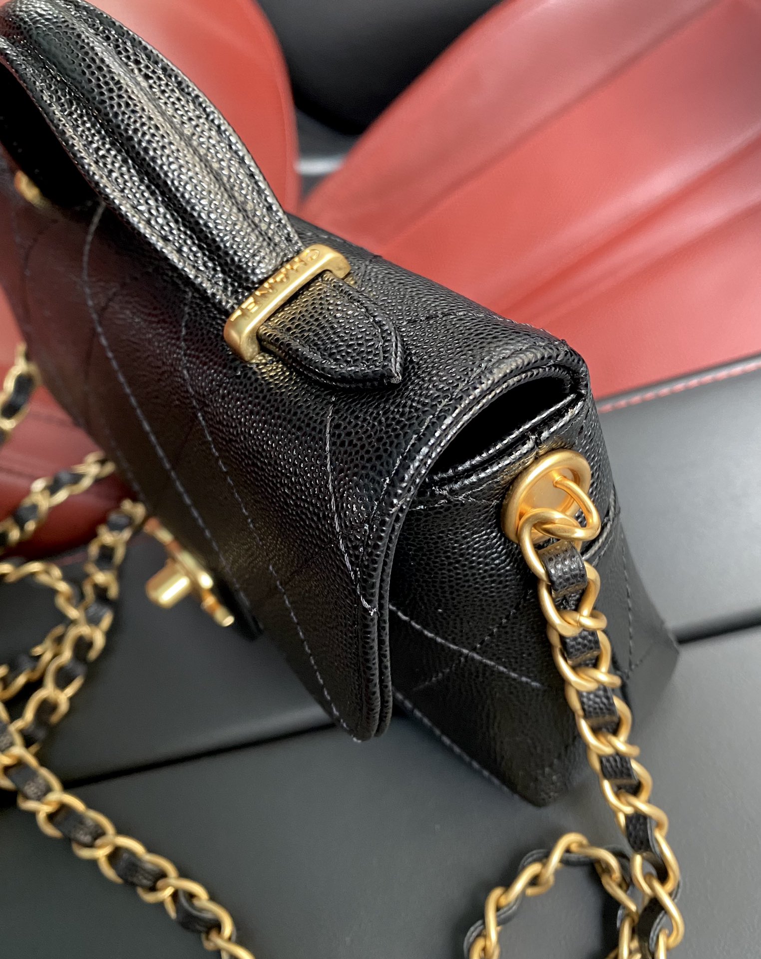Basic Bag Cow Leather M