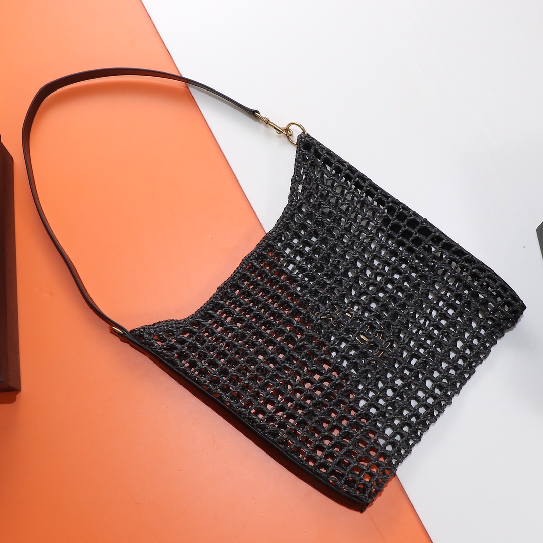 Ysl Shoulder Bag M-l-s