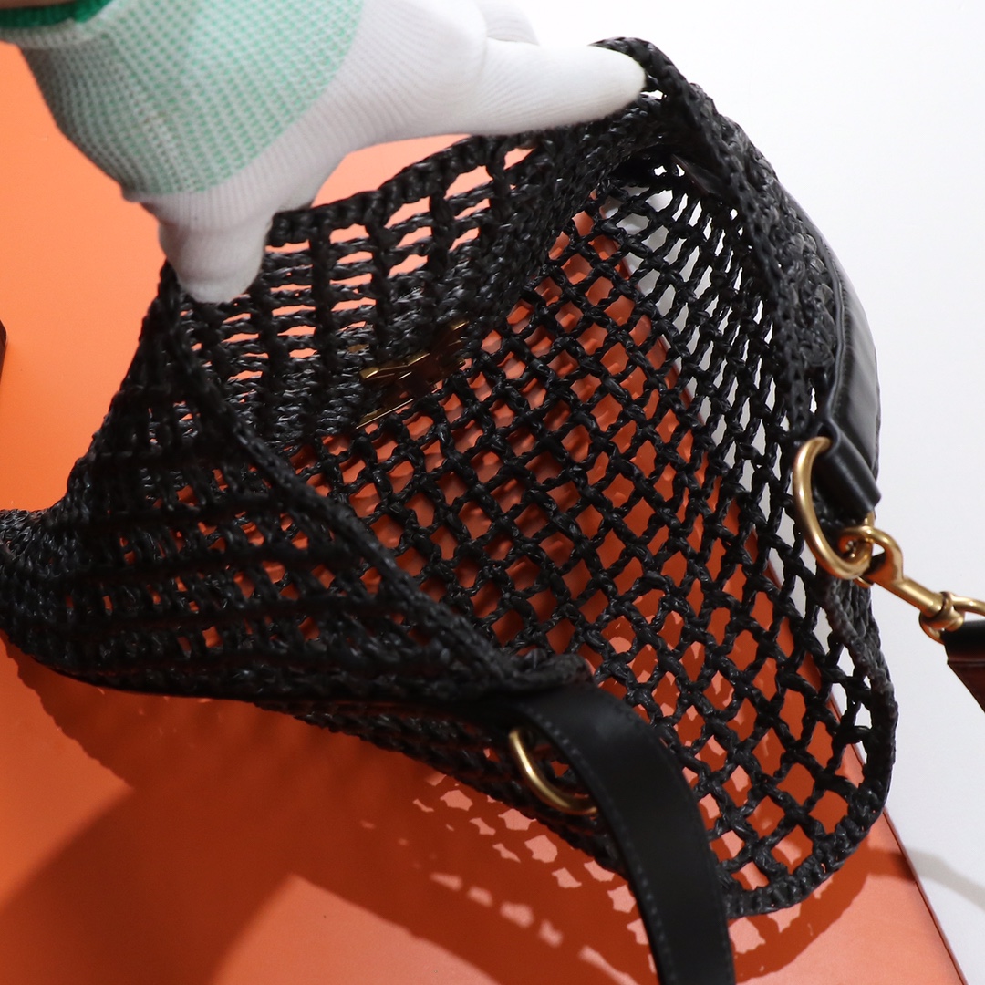 Ysl Shoulder Bag M-l-s