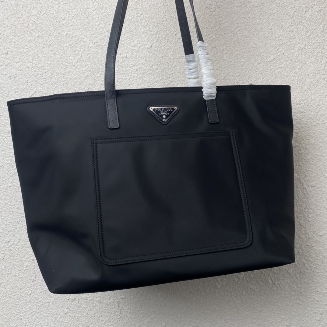 Prada Tote Bag Nylon M-s