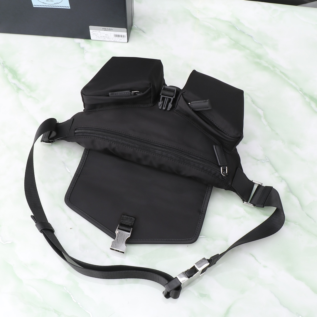 Prada Shoulder Bag Nylon 18cm-24cm-m-l