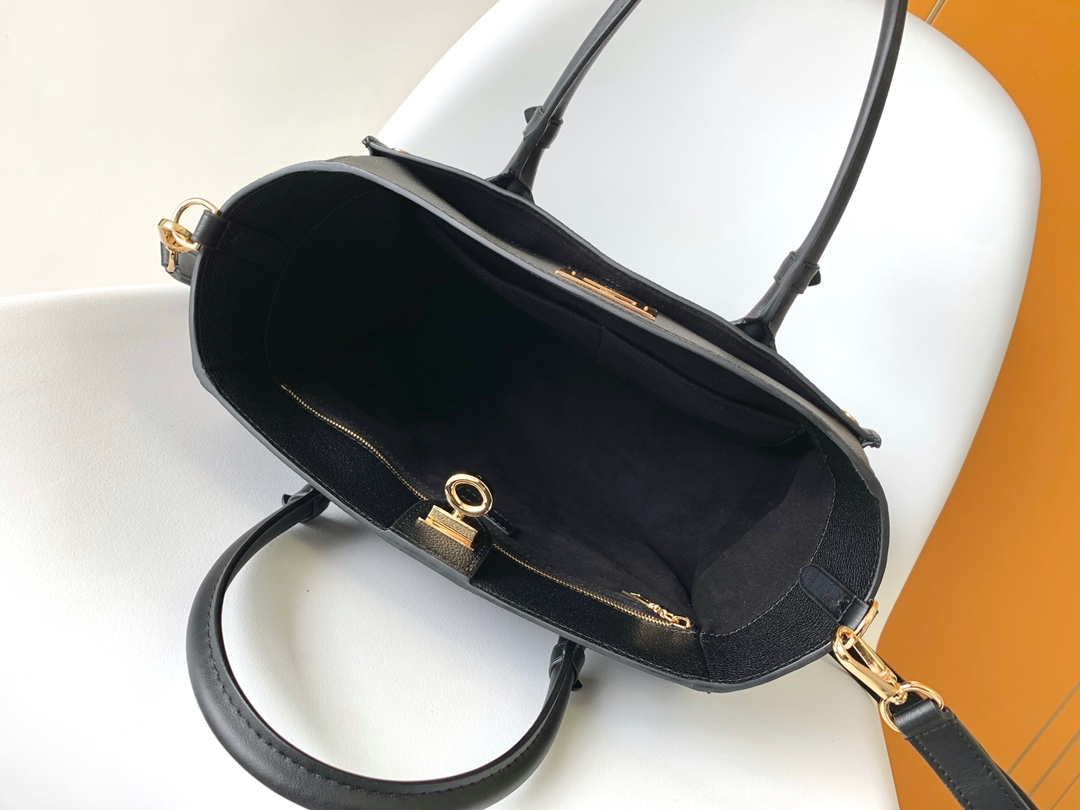 Louis Vuitton Basic Bag Cow Leather Black M-s