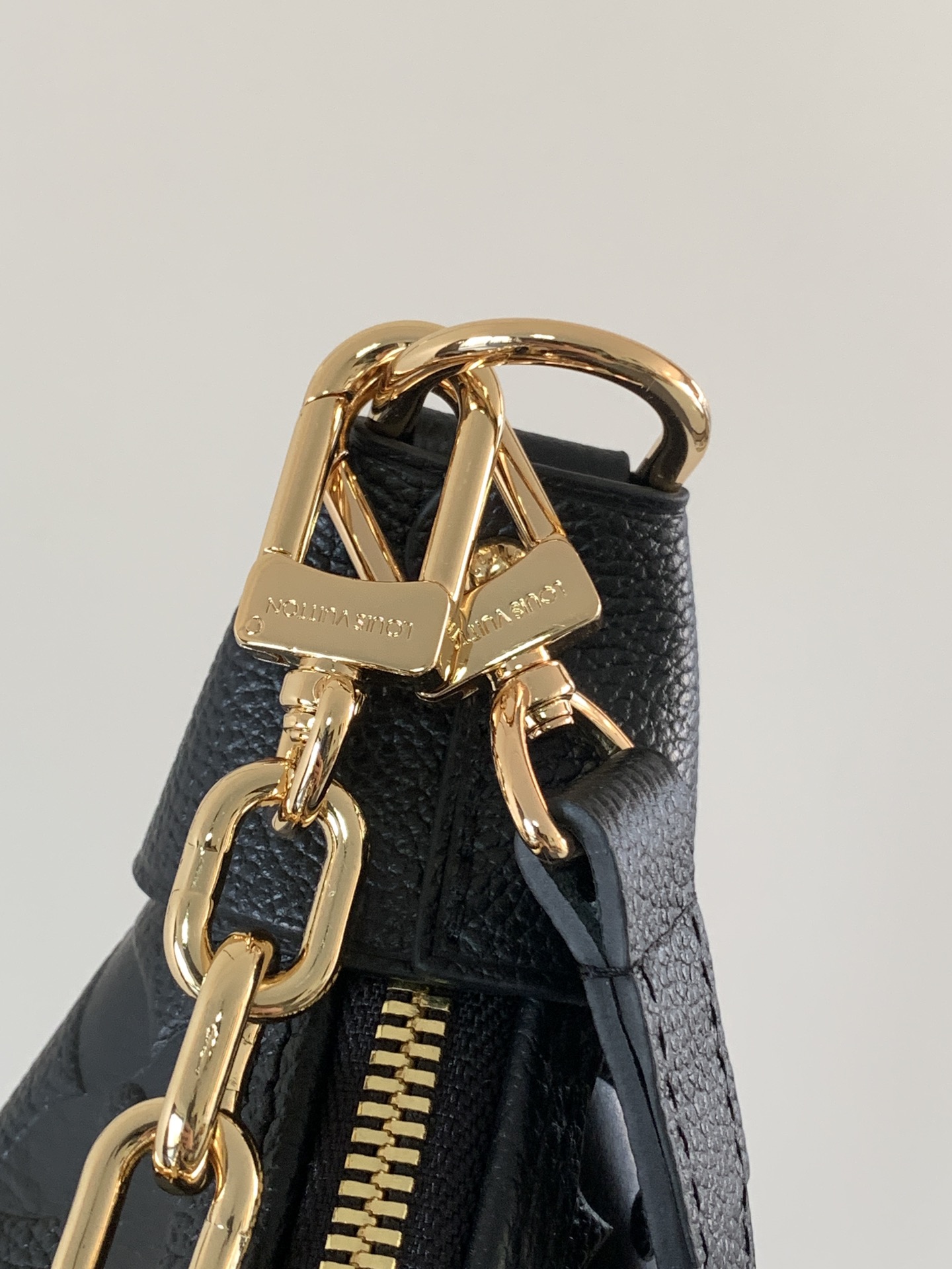 Louis Vuitton Basic Bag Cow Leather Black M-l