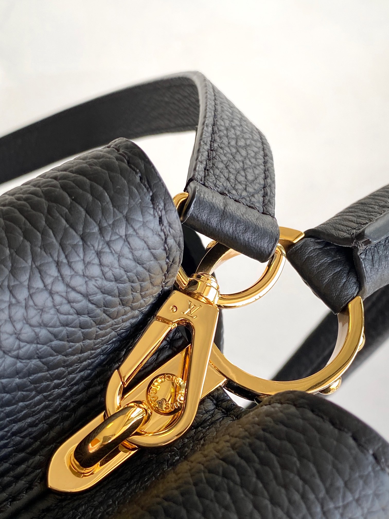 Louis Vuitton Basic Bag Cow Leather Black 16cm-21cm-27cm-31cm-m-s-l