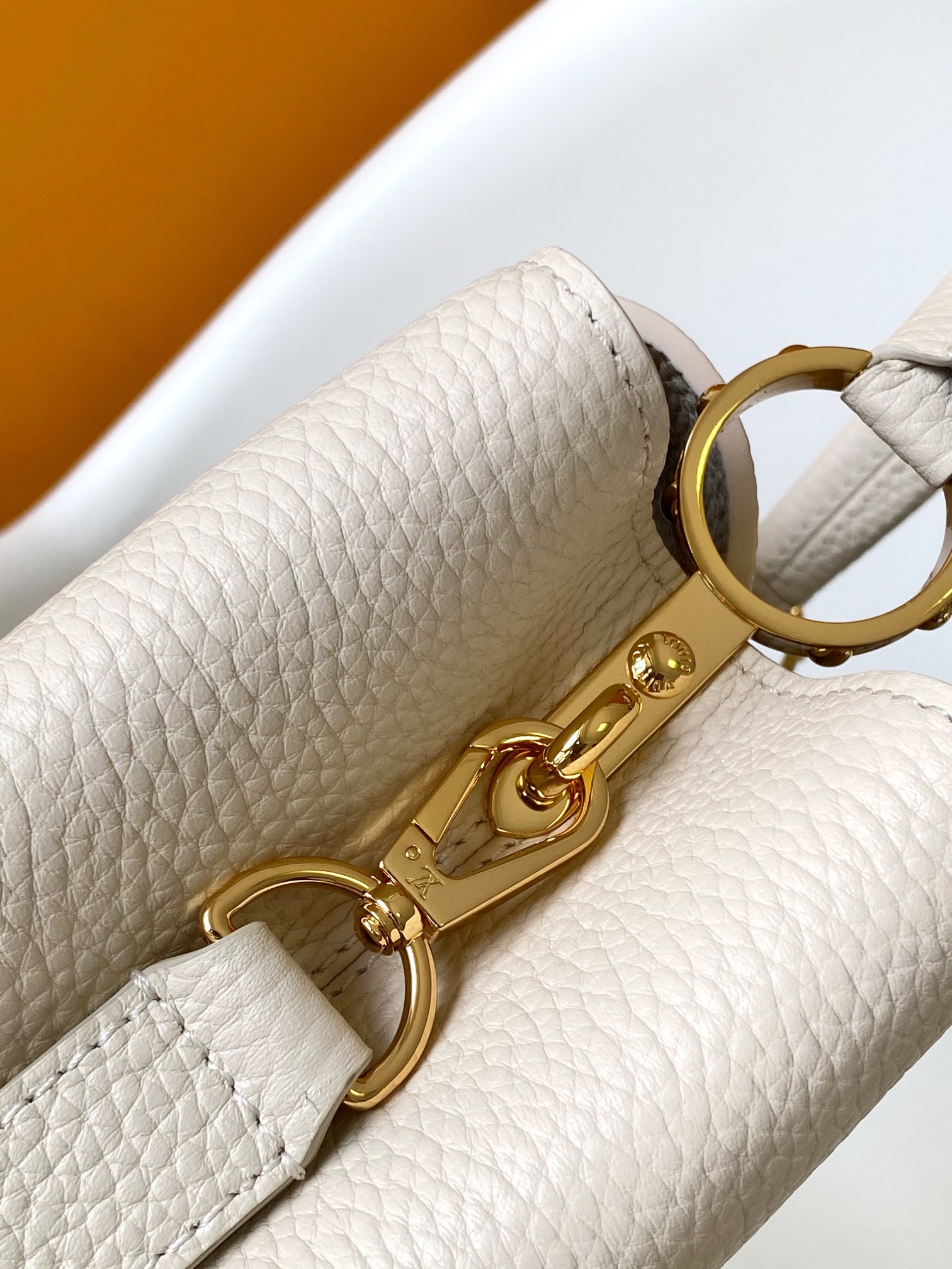 Louis Vuitton Basic Bag Cow Leather Black 16cm-21cm-27cm-31cm-m-s-l