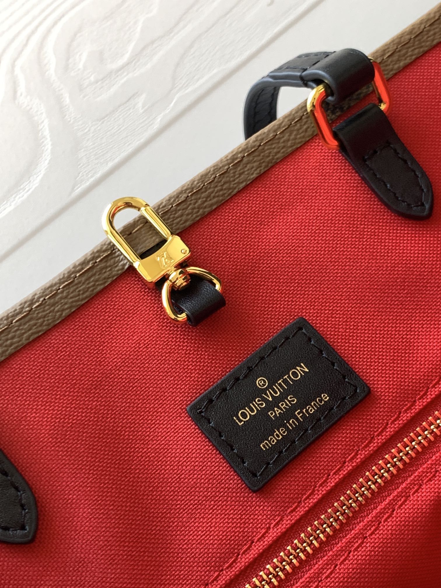 Louis Vuitton Basic Bag Canvas M-s