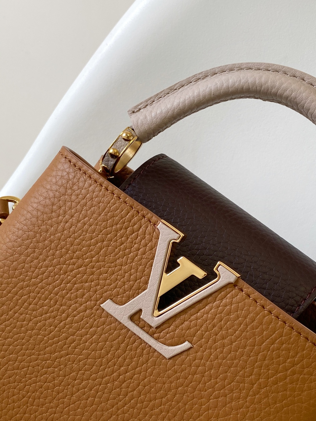 Louis Vuitton Basic Bag Cow Leather Brown M-l-s