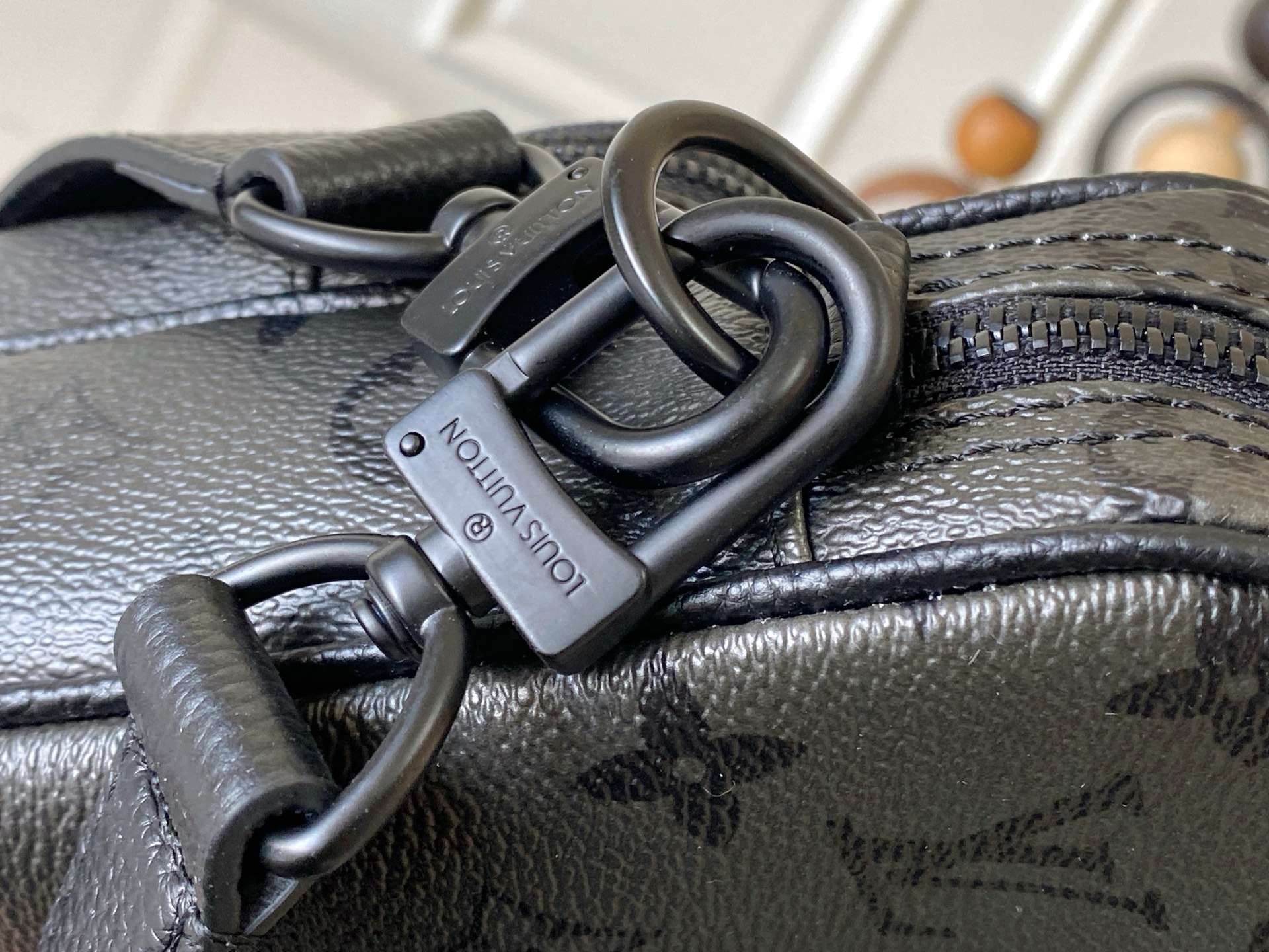 Louis Vuitton Crossbody Bag Cow Leather M-l