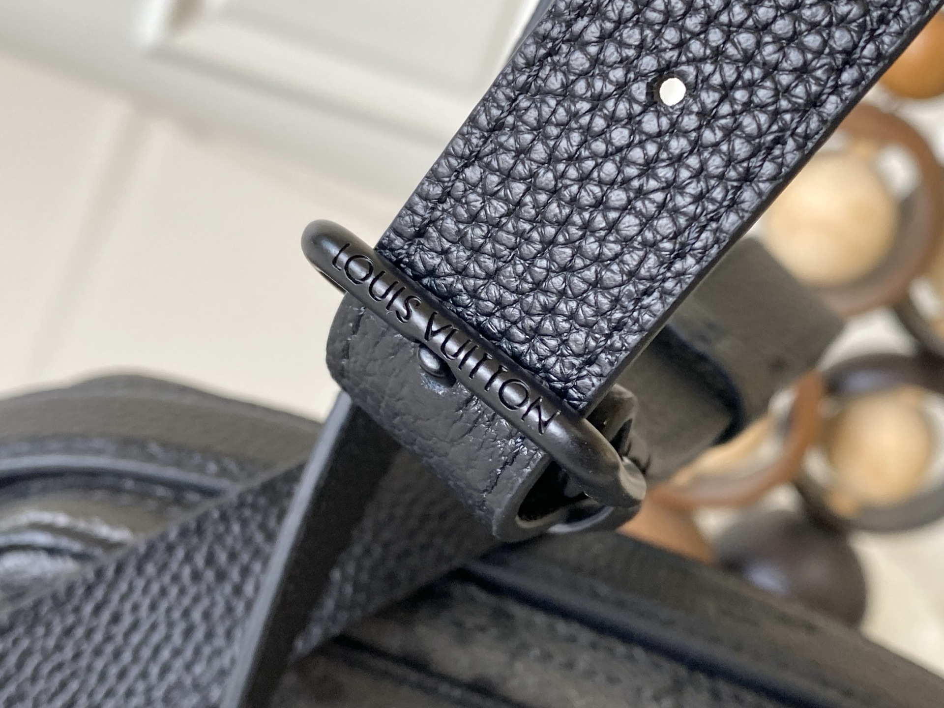 Louis Vuitton Crossbody Bag Cow Leather M-l