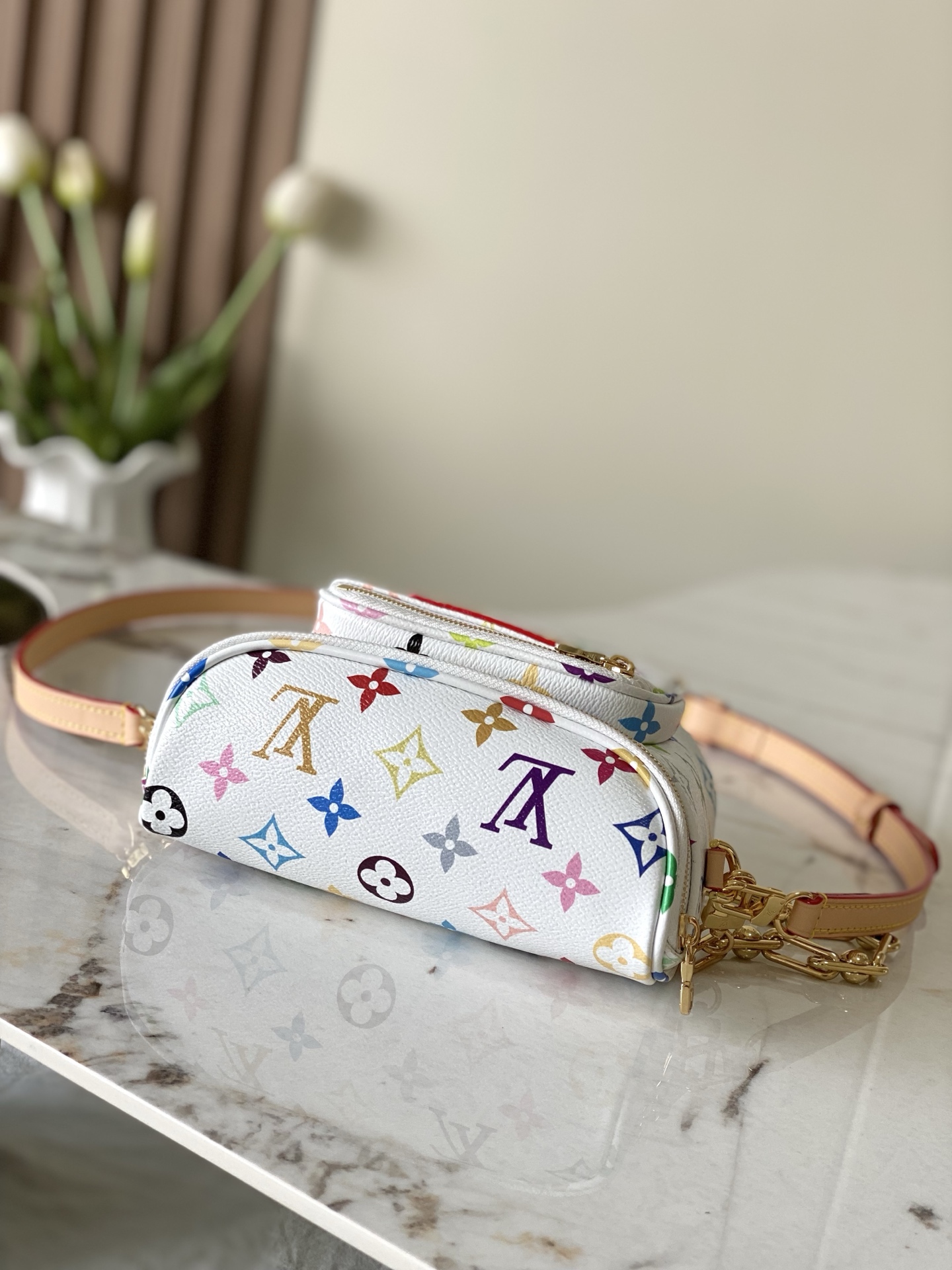 Louis Vuitton Basic Bag M