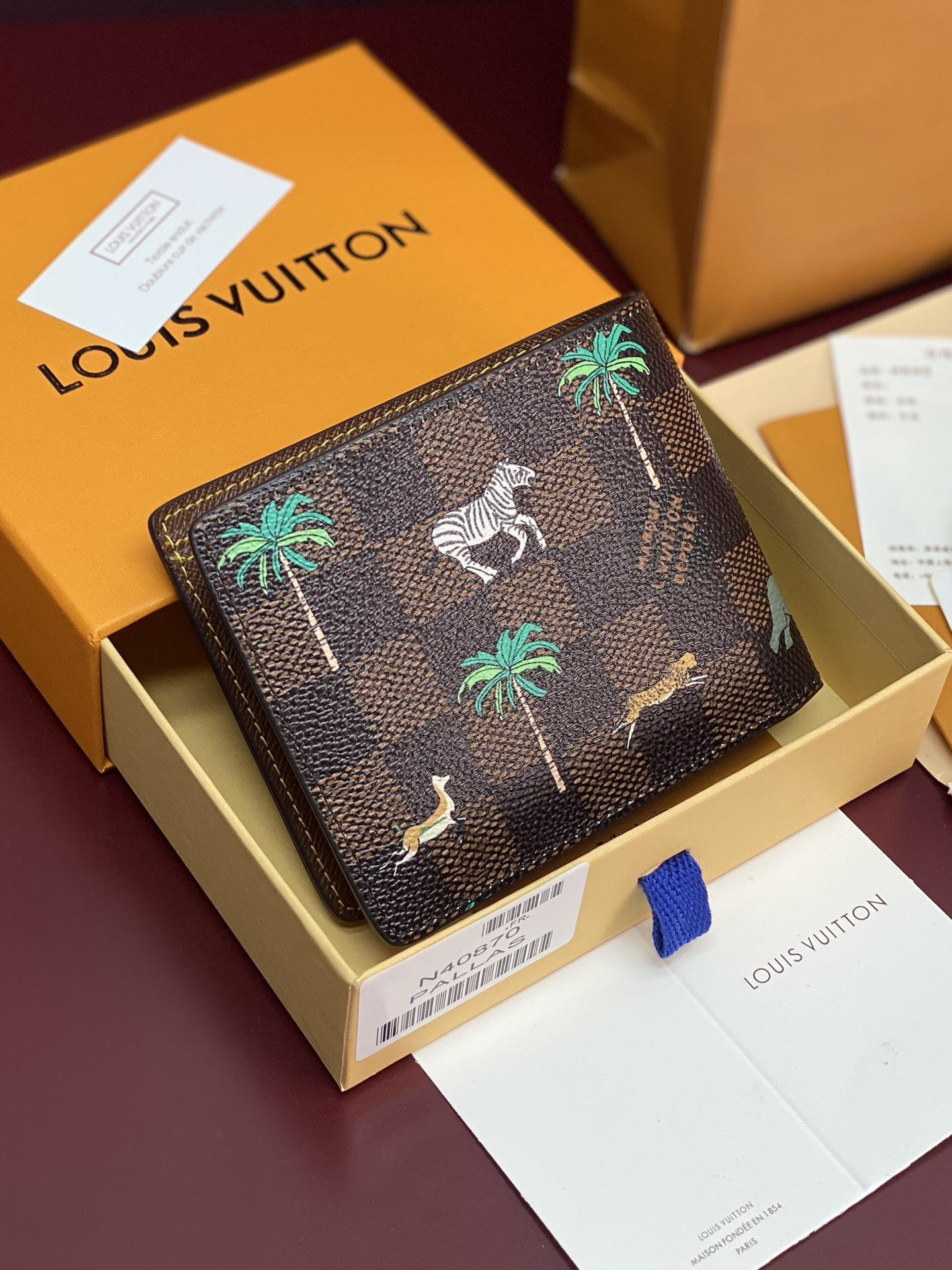 Louis Vuitton Basic Bag Cow Leather White M-l