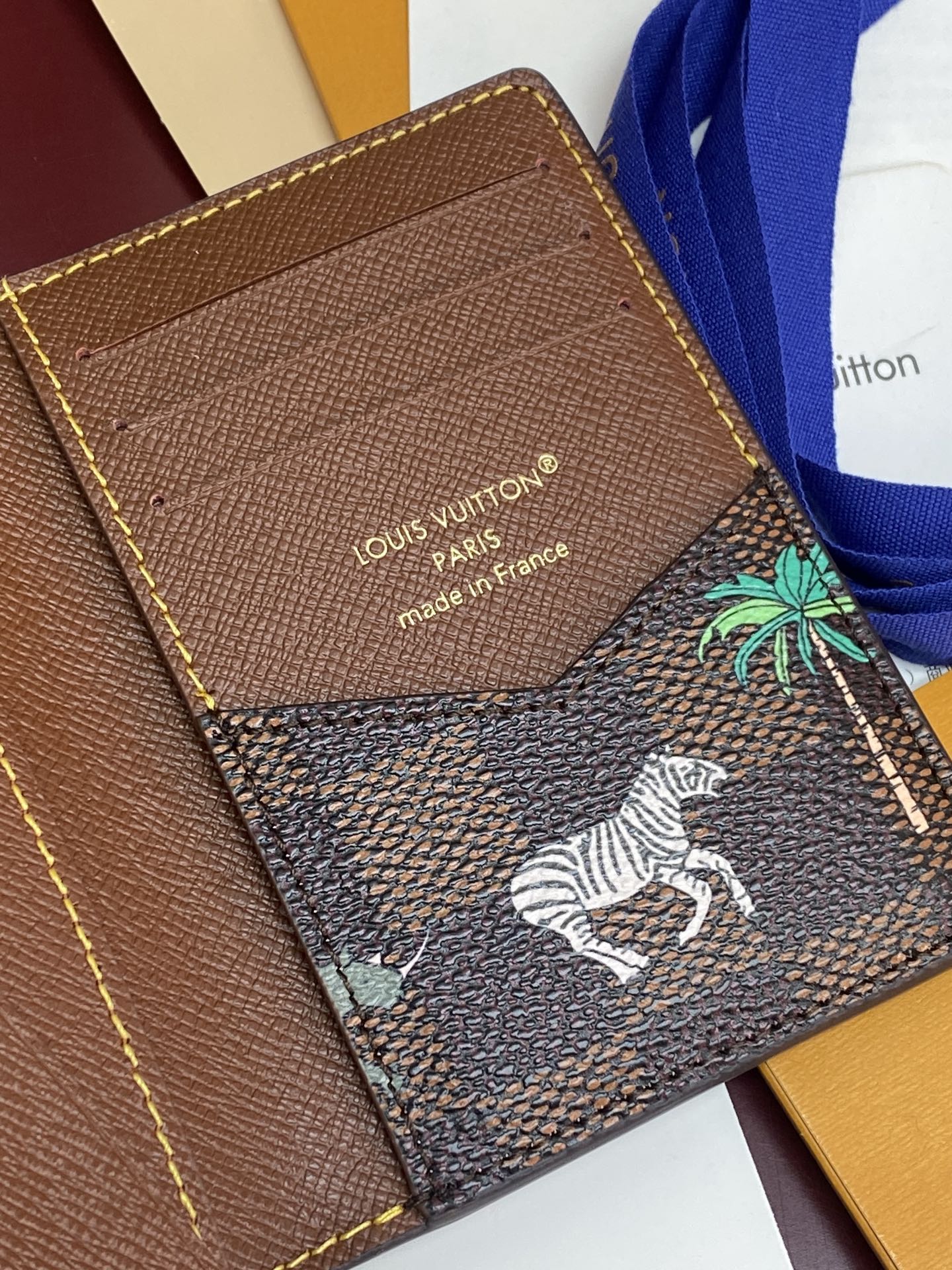 Louis Vuitton Basic Bag Canvas White M-l