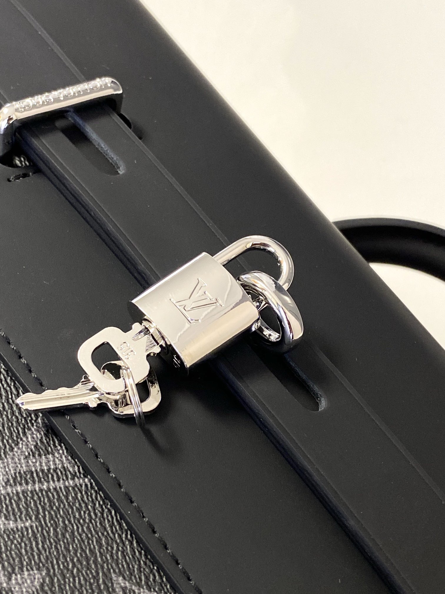 Louis Vuitton Backpack Canvas M-l-s