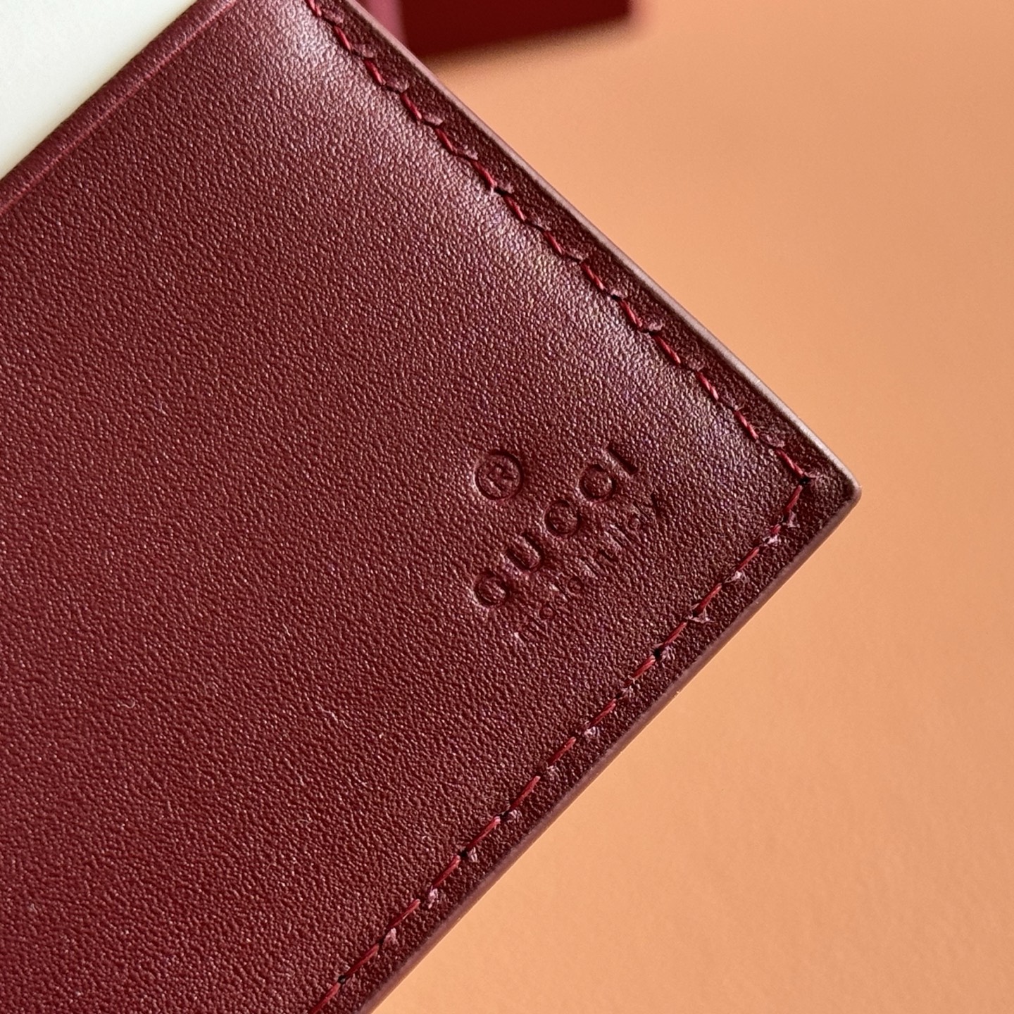 Gucci Basic Bag Gold M-s