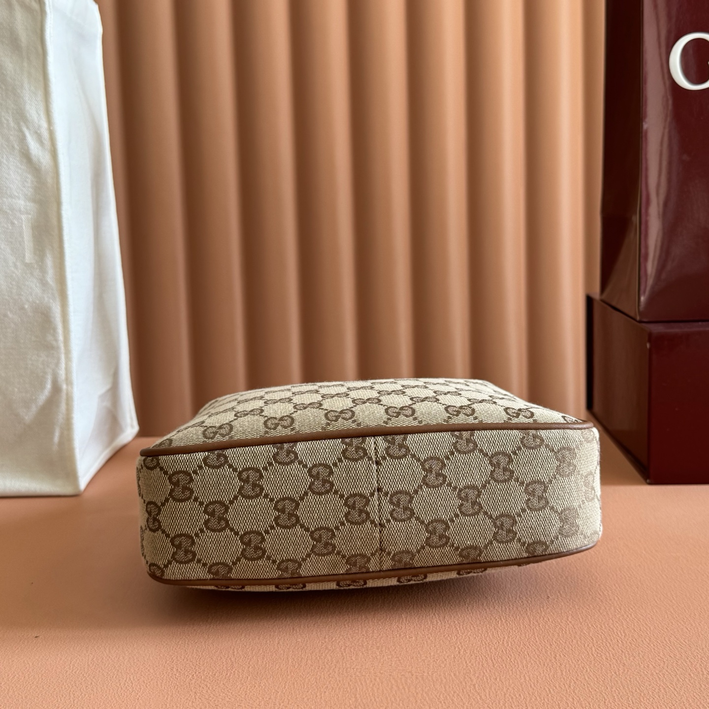 Gucci Basic Bag Canvas Brown