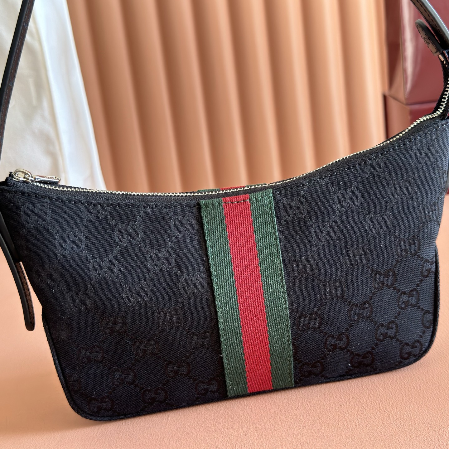Gucci Basic Bag Canvas Black L