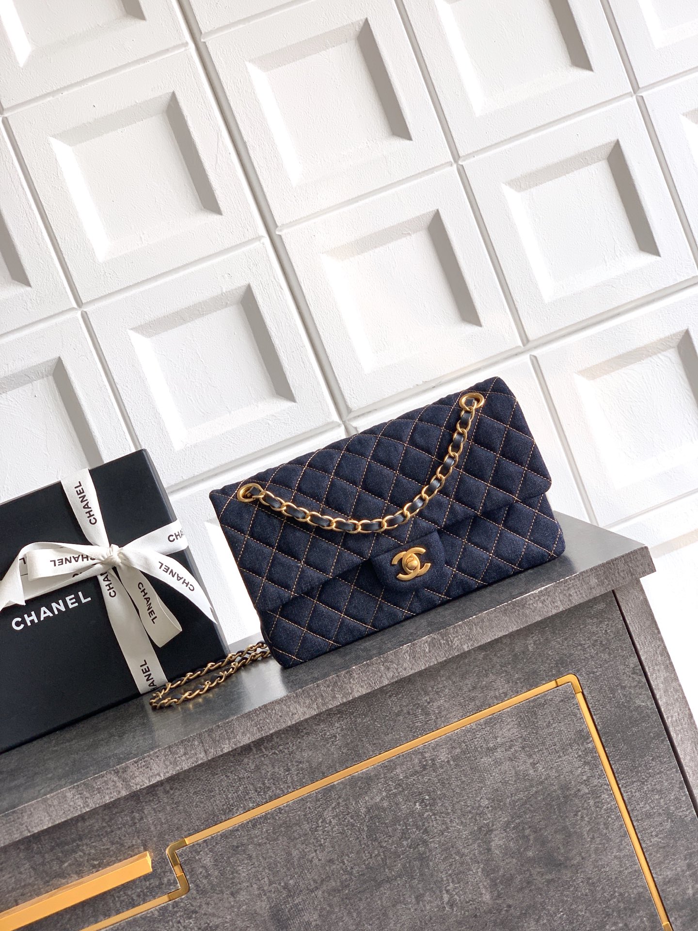 Chanel Basic Bag 20cm-25cm-l