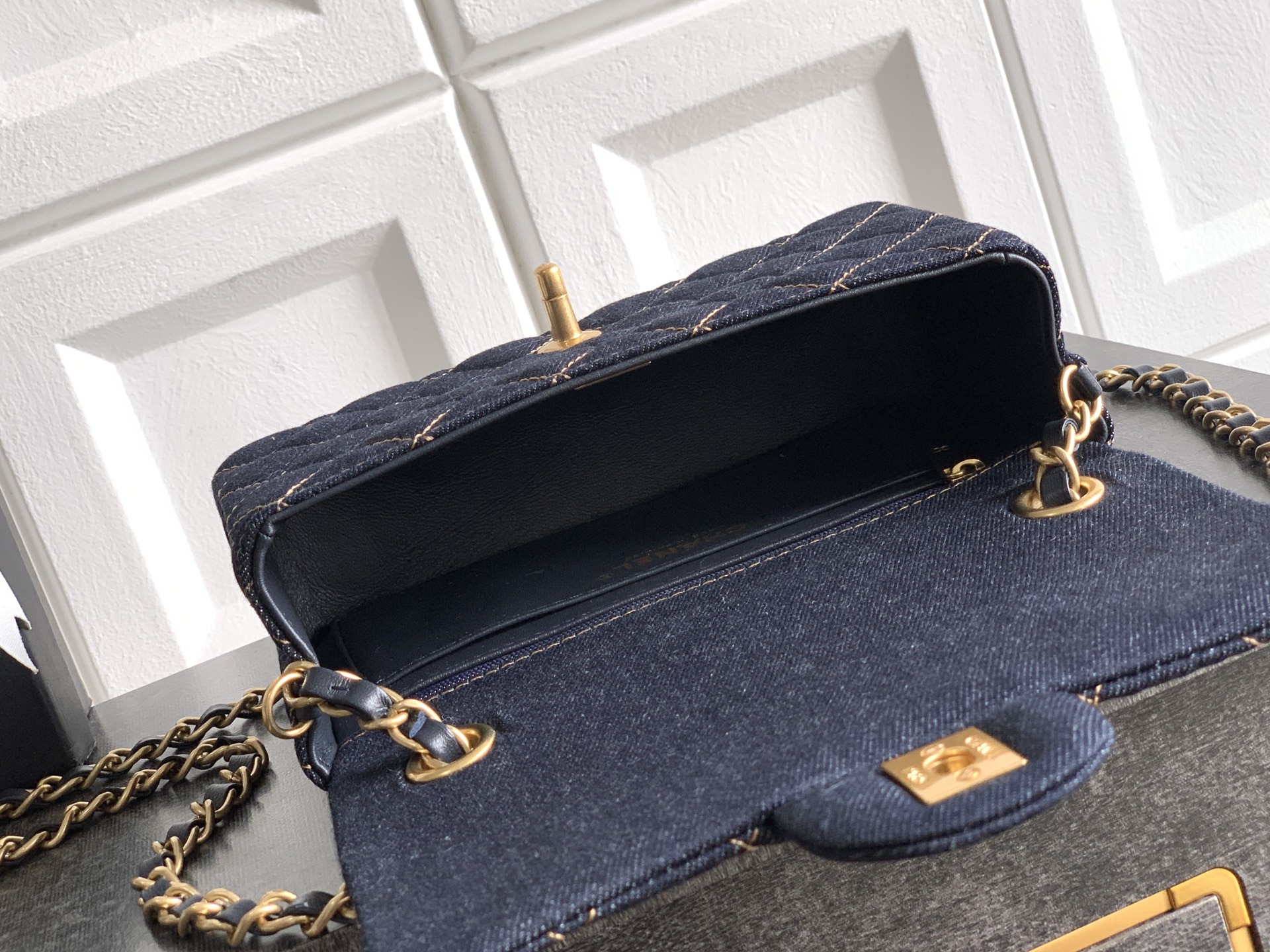 Chanel Basic Bag 20cm-25cm-m-l