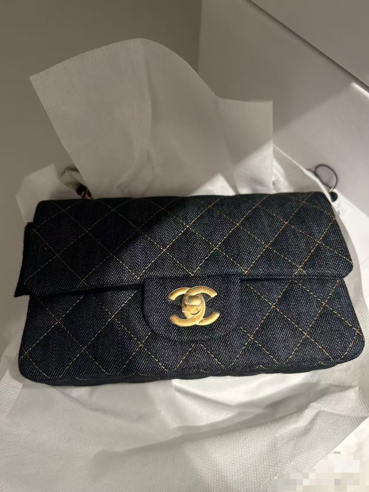 Chanel Basic Bag 20cm-25cm-l