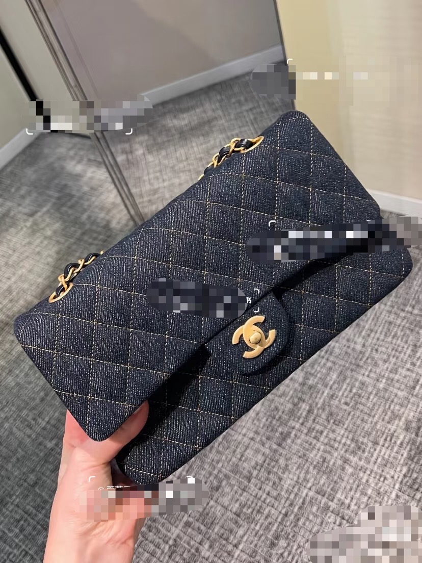 Chanel Basic Bag 20cm-25cm-l