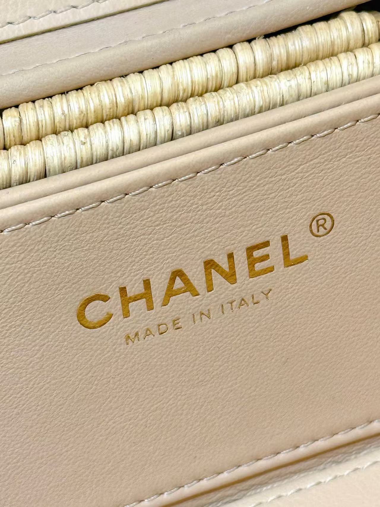 Chanel Basic Bag Gold 11cm-l-s