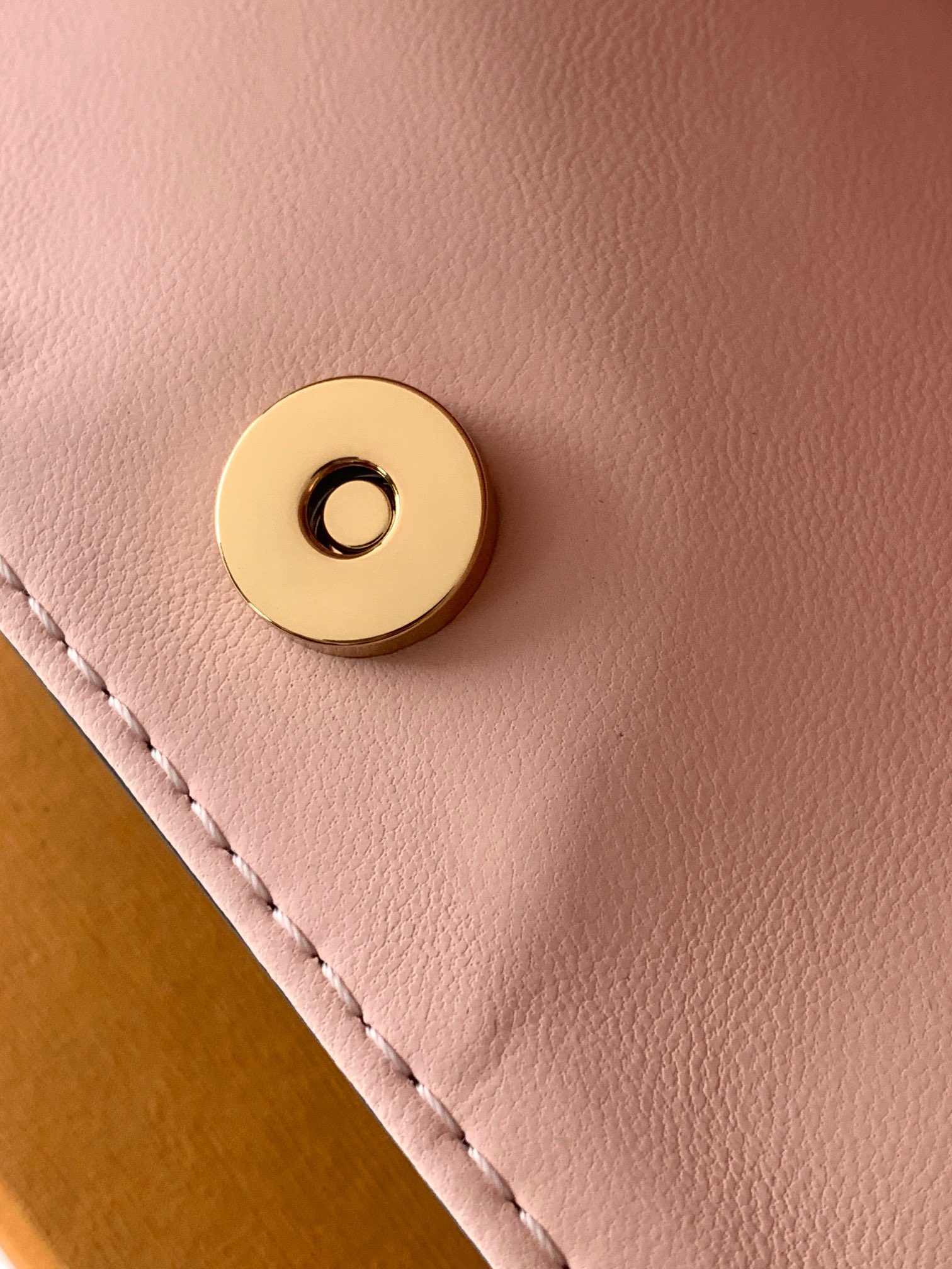 Louis Vuitton Basic Bag Cow Leather Foldable M-l