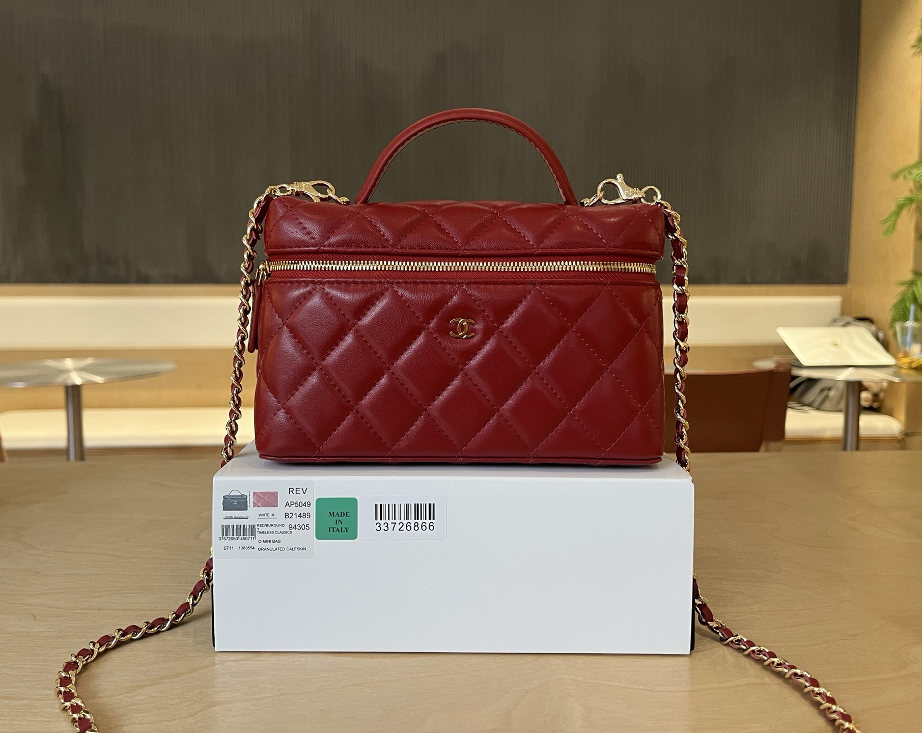 Chanel Basic Bag Sheepskin M-l