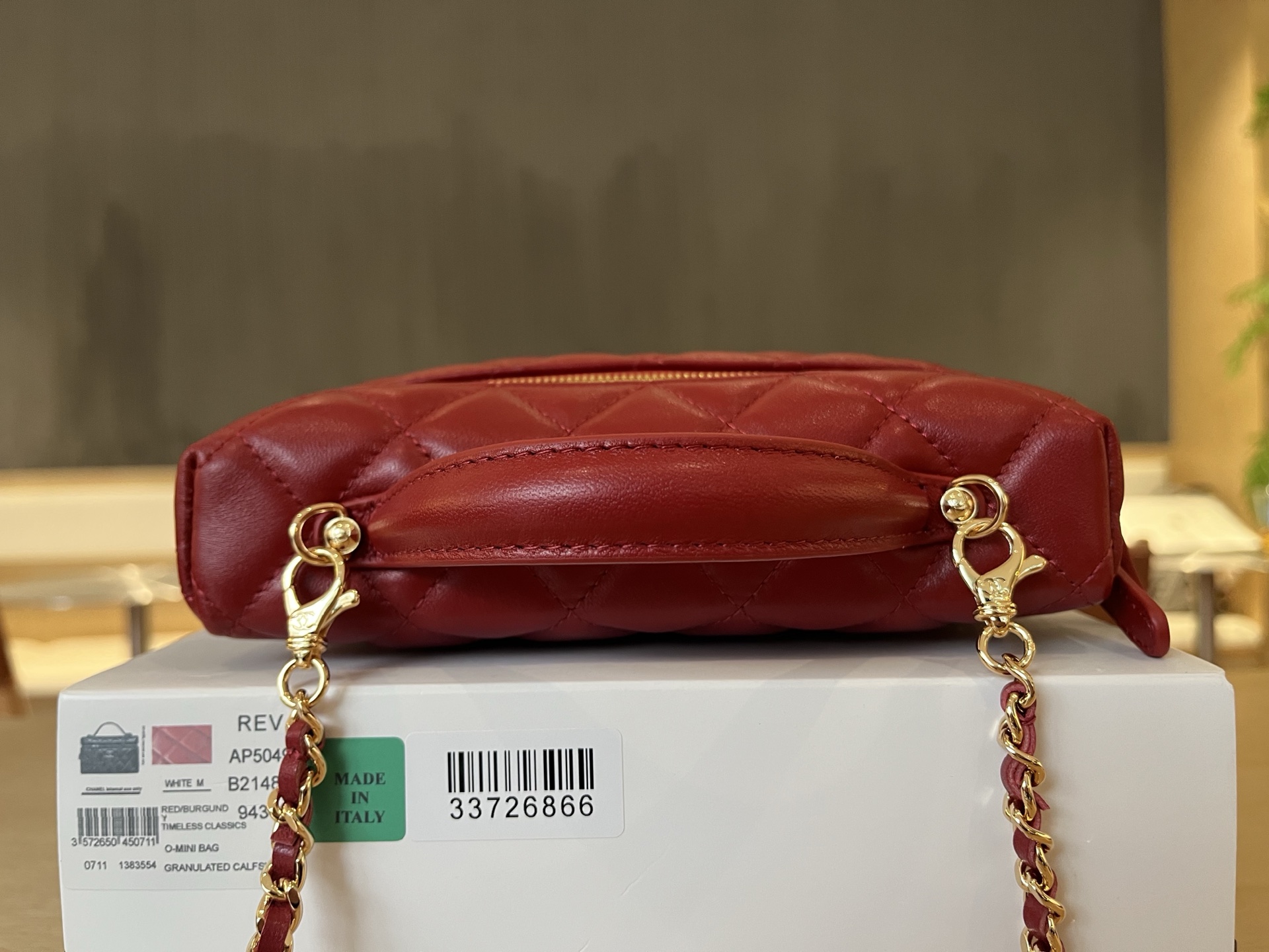 Chanel Basic Bag Sheepskin M-l