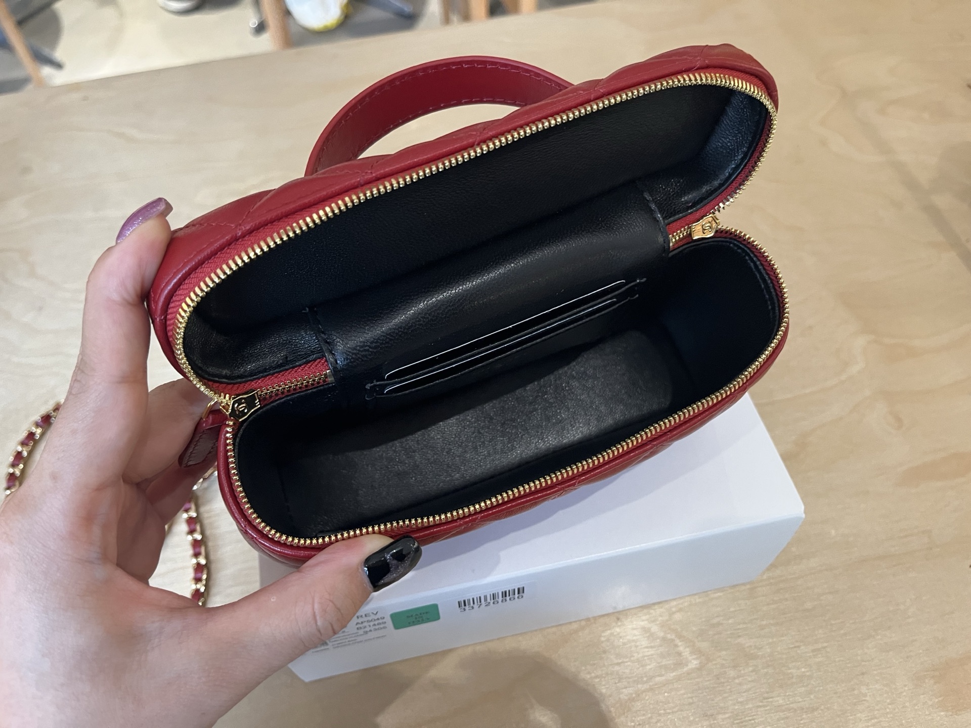 Chanel Basic Bag Sheepskin M-l